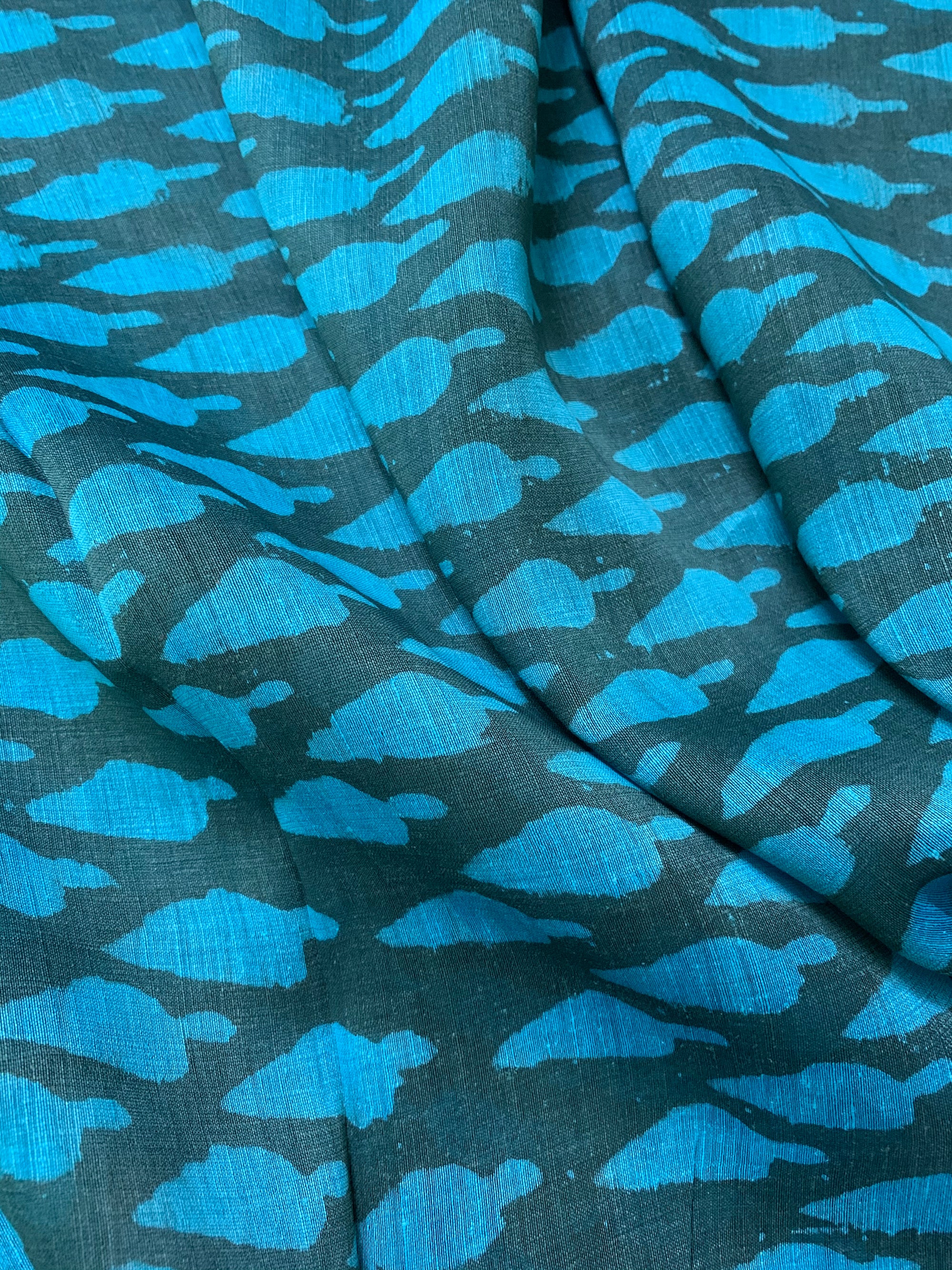 Handloom Printed pure linen silk fabric 1.3 metres cut