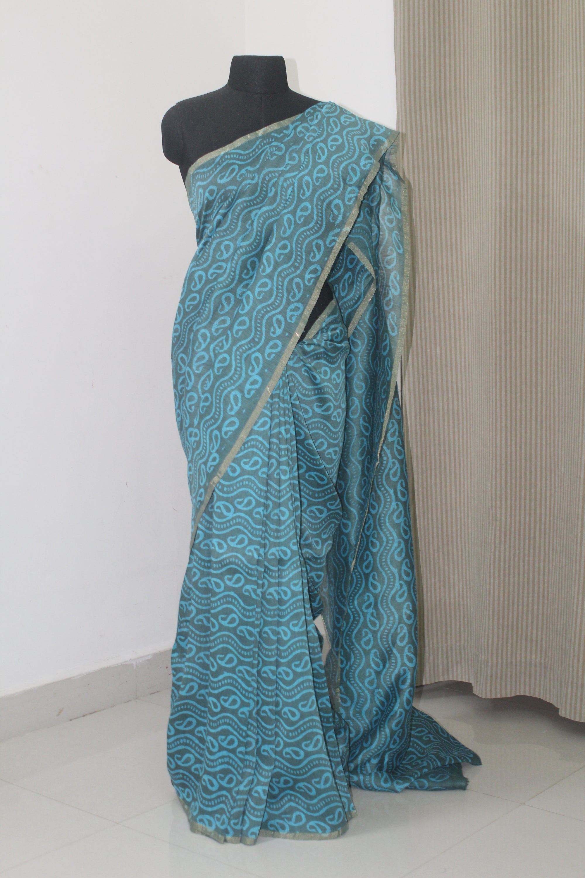 Handloom printed pure linen silk saree