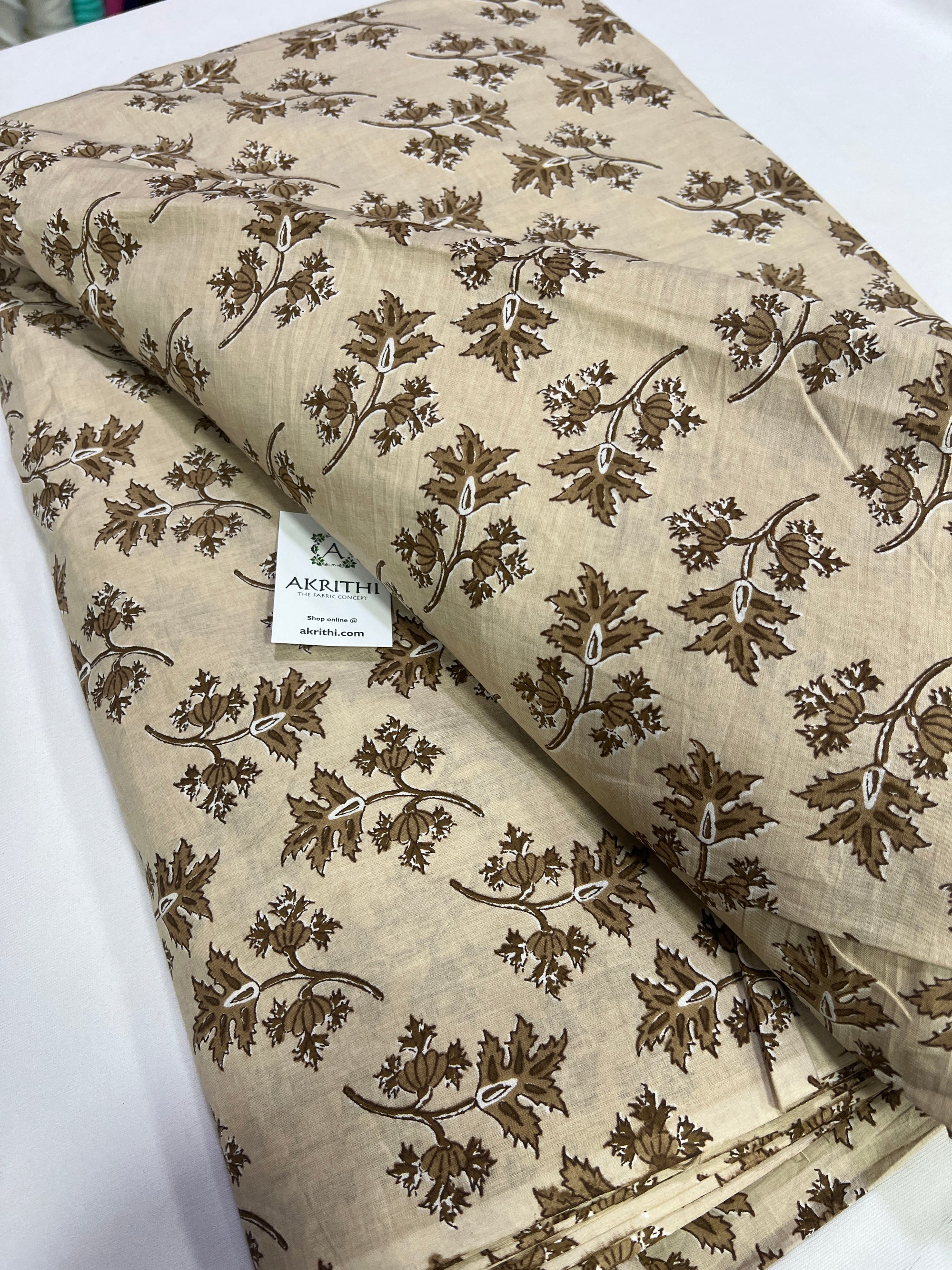 Printed pure cotton fabric