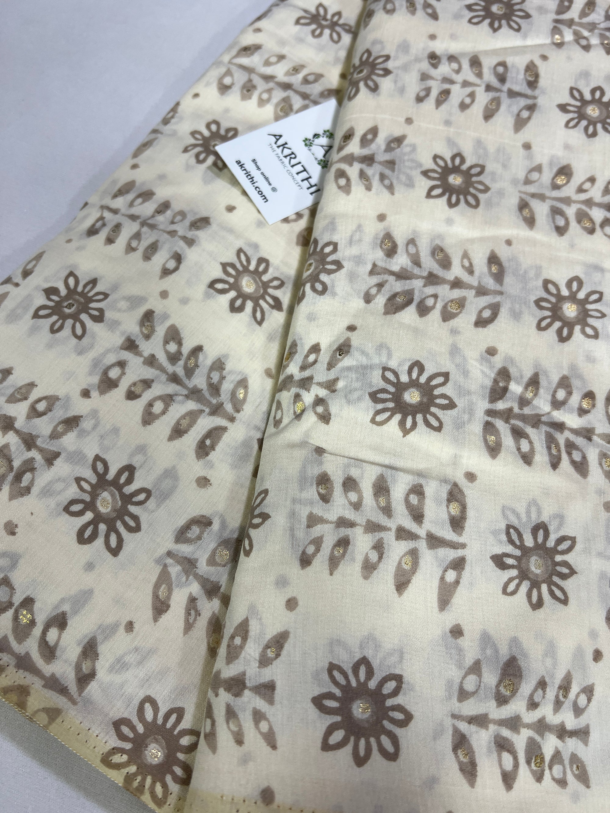 Printed silk fabric