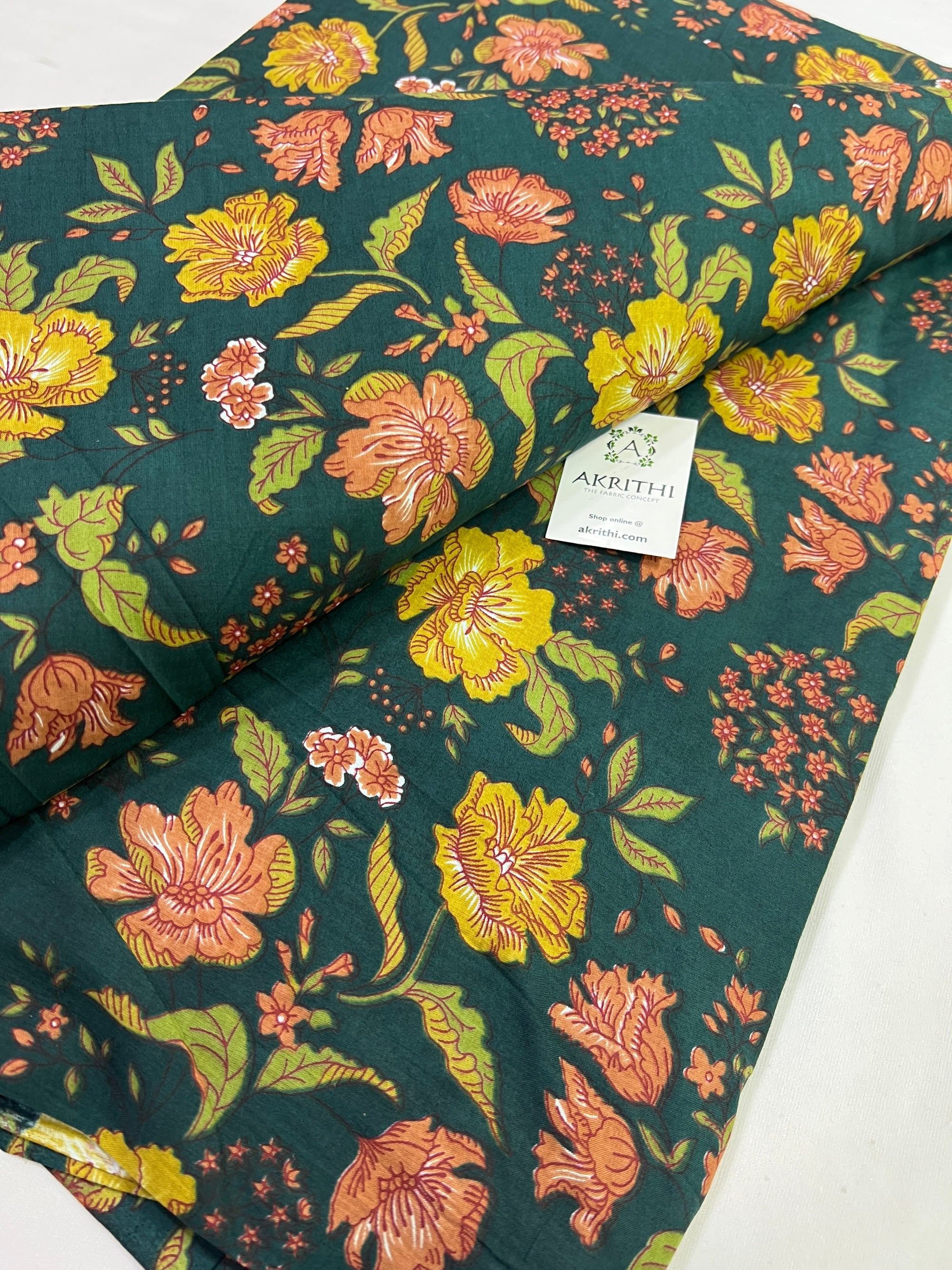 Printed pure cotton fabric