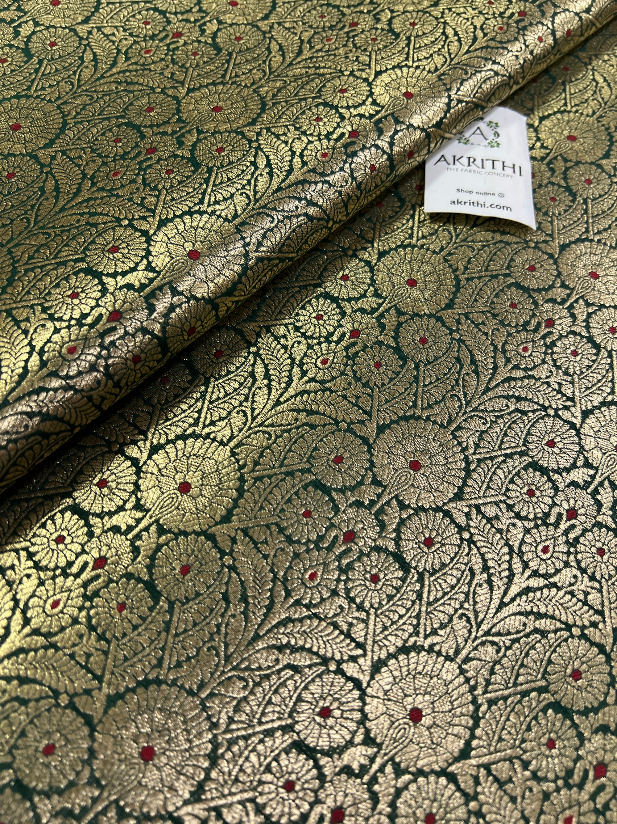 Handloom Banarasi brocade fabric
