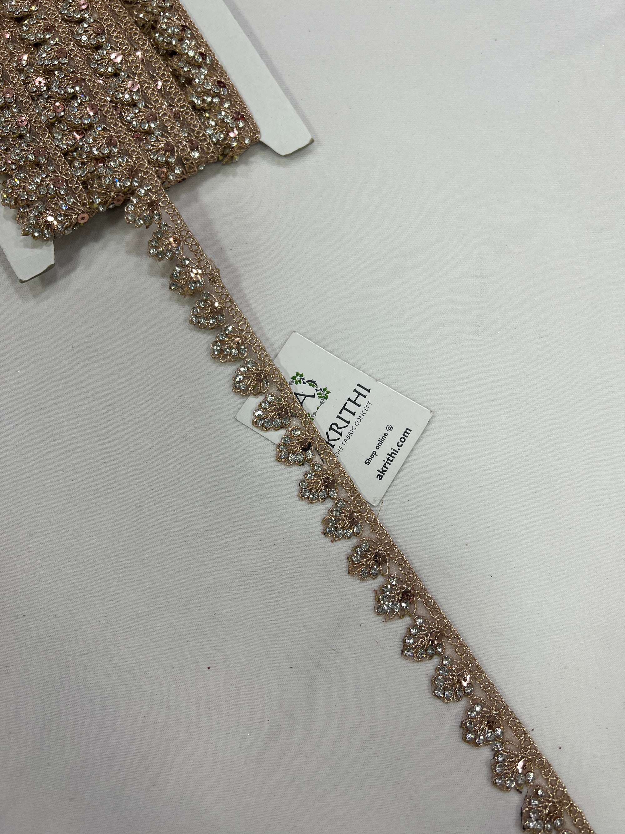 Embroidered lace 9 metres roll