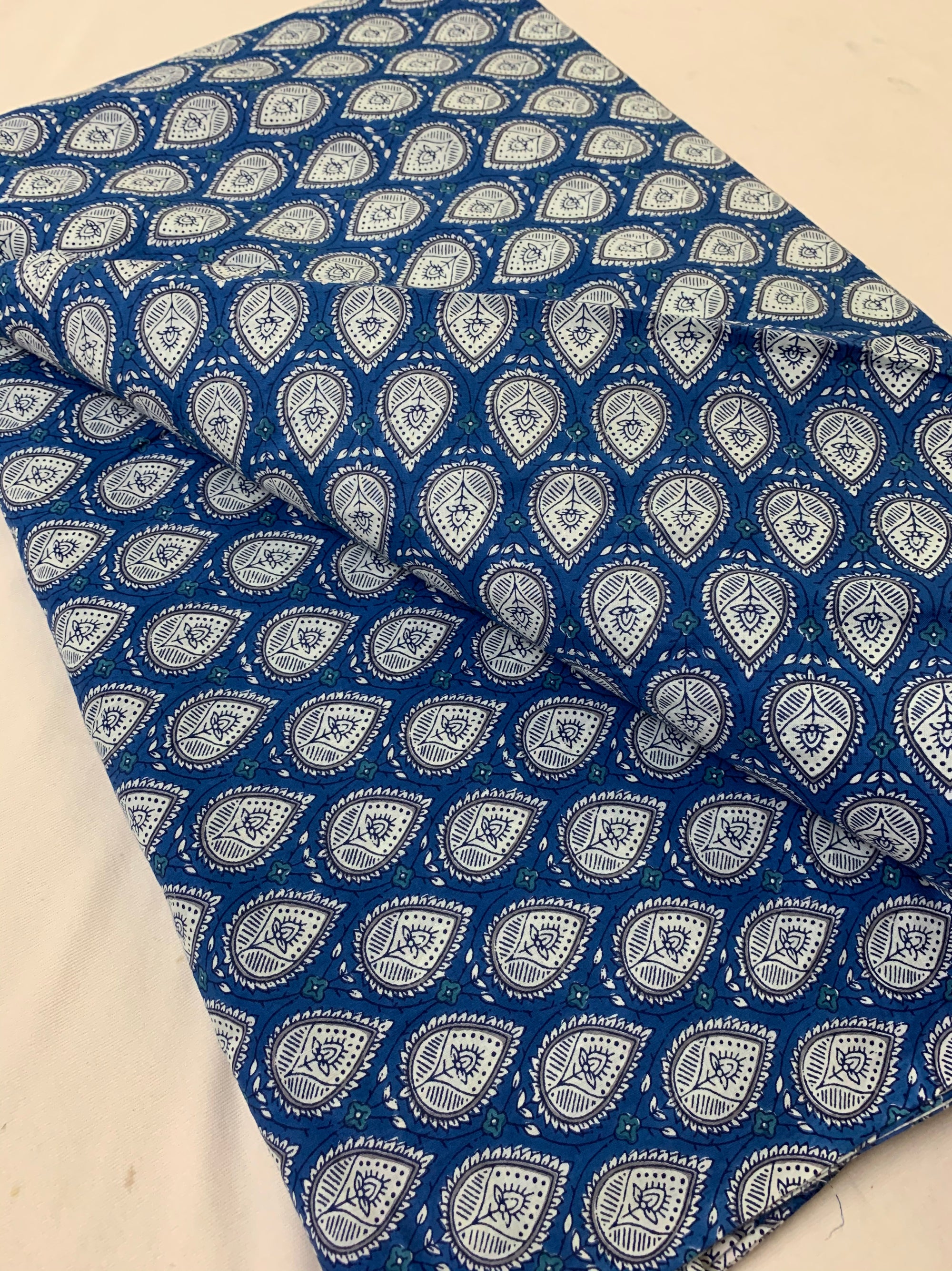 Printed pure cotton fabric
