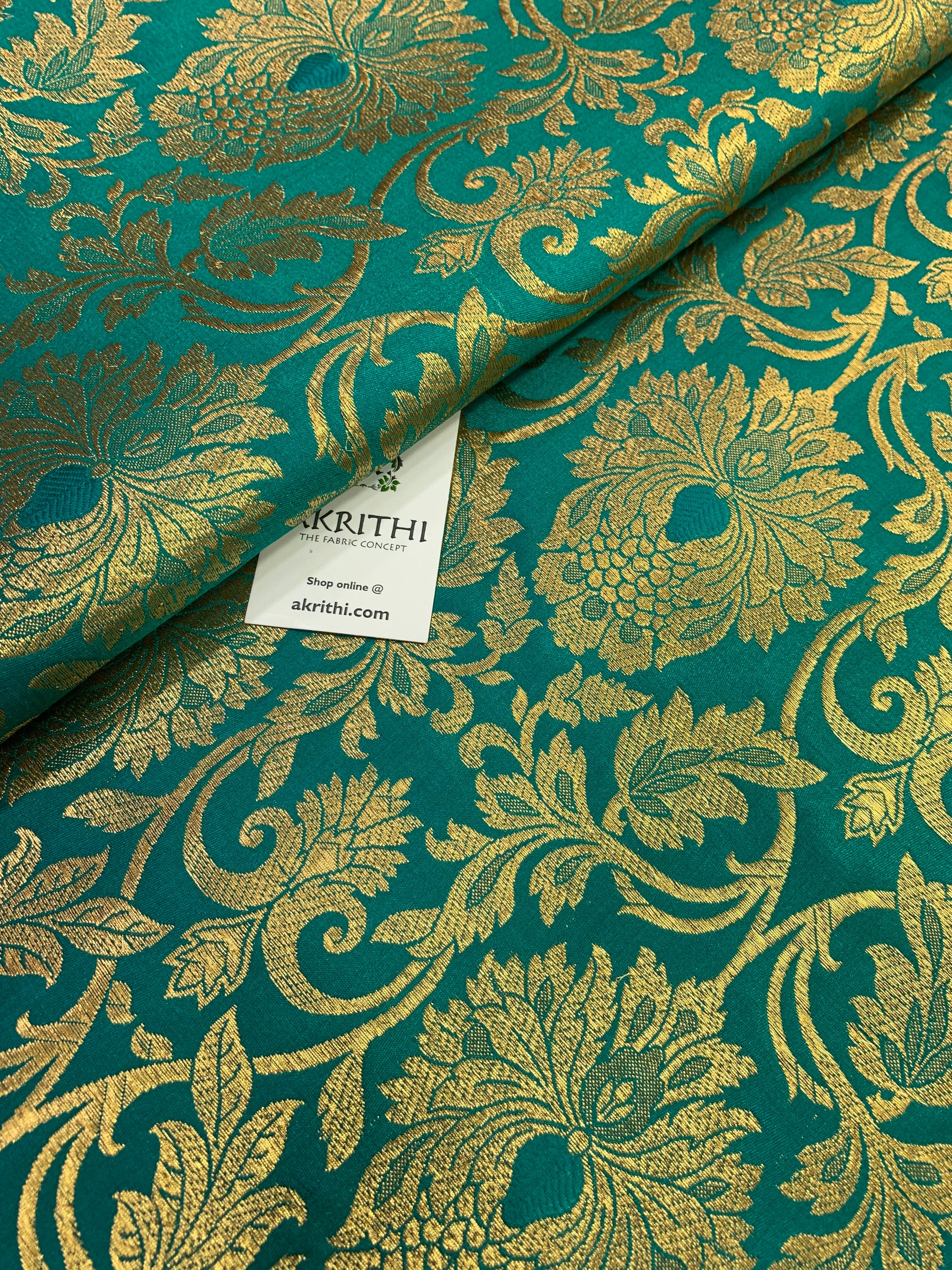 Handloom Banarasi brocade fabric