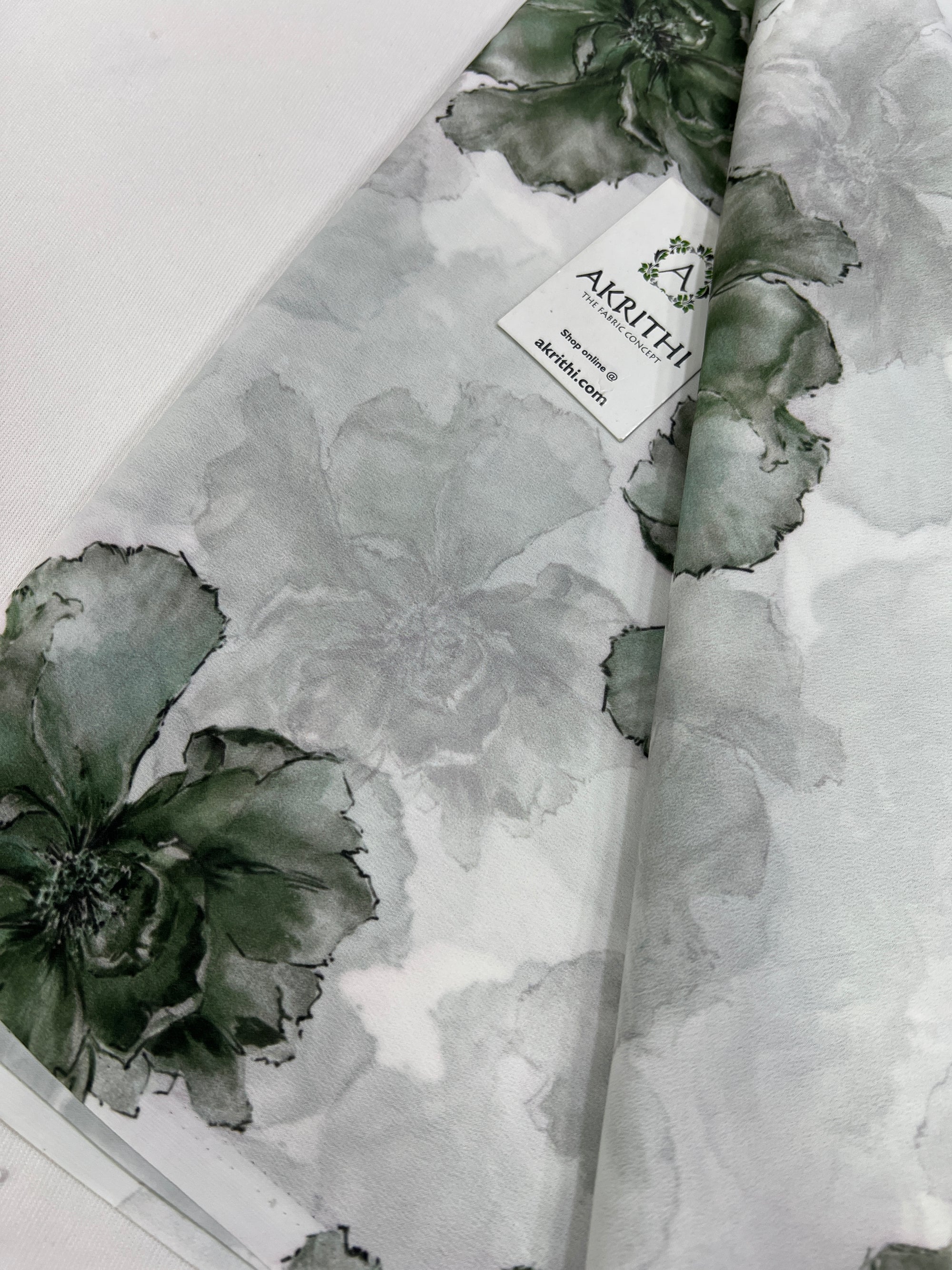 Digital floral printed georgette fabric
