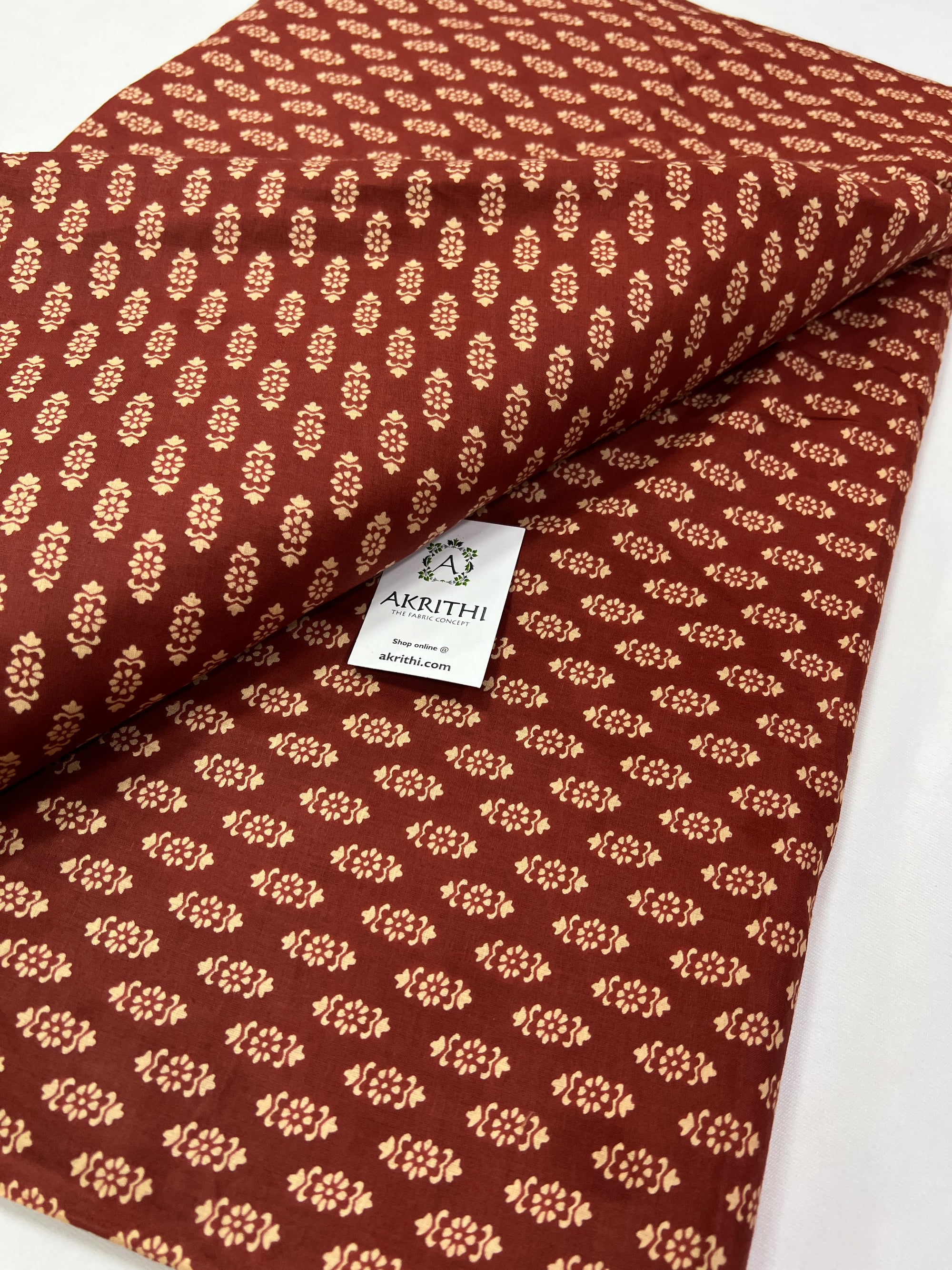 Printed pure cotton fabric