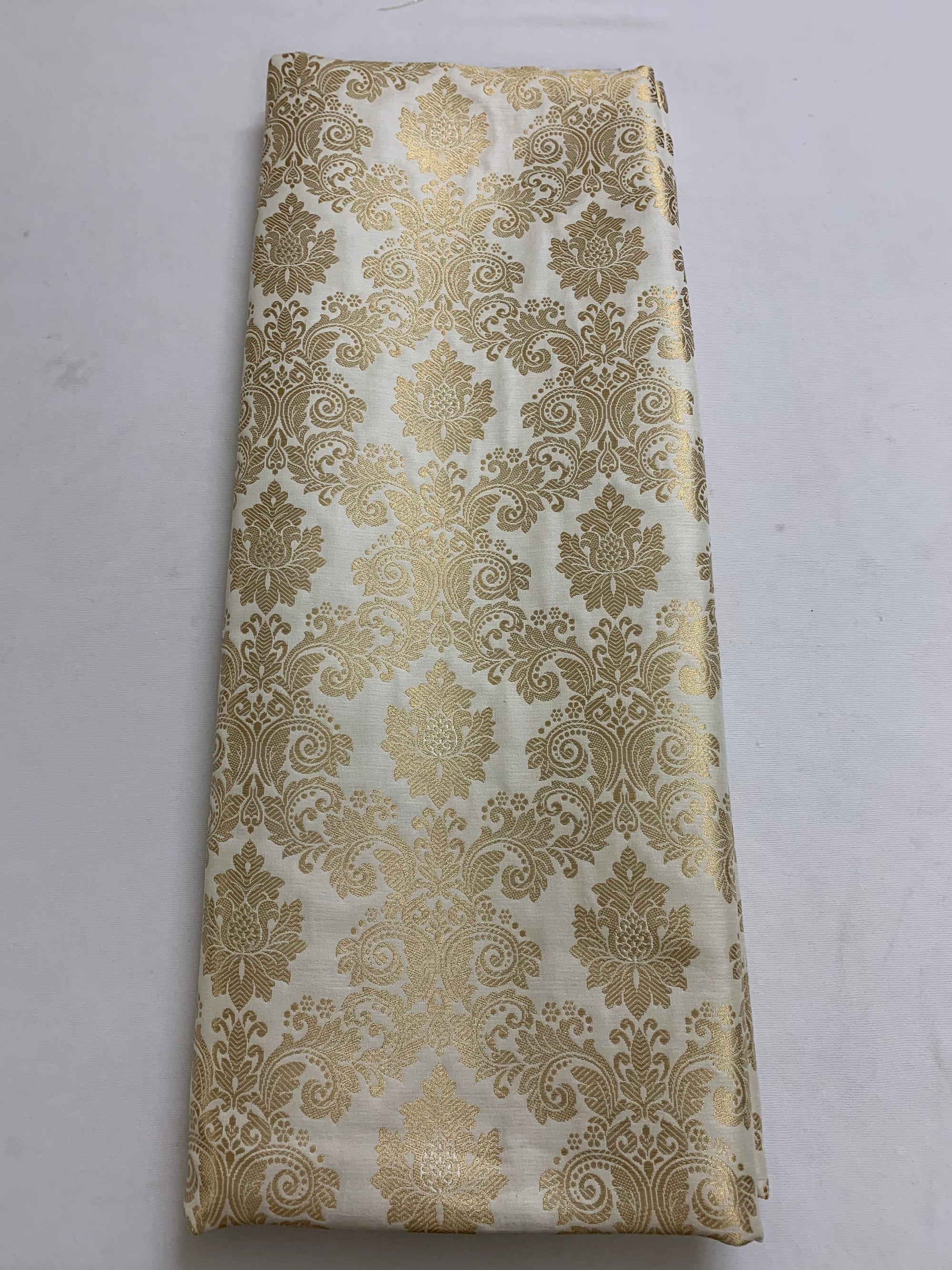 Banarasi brocade fabric 70 cms cut