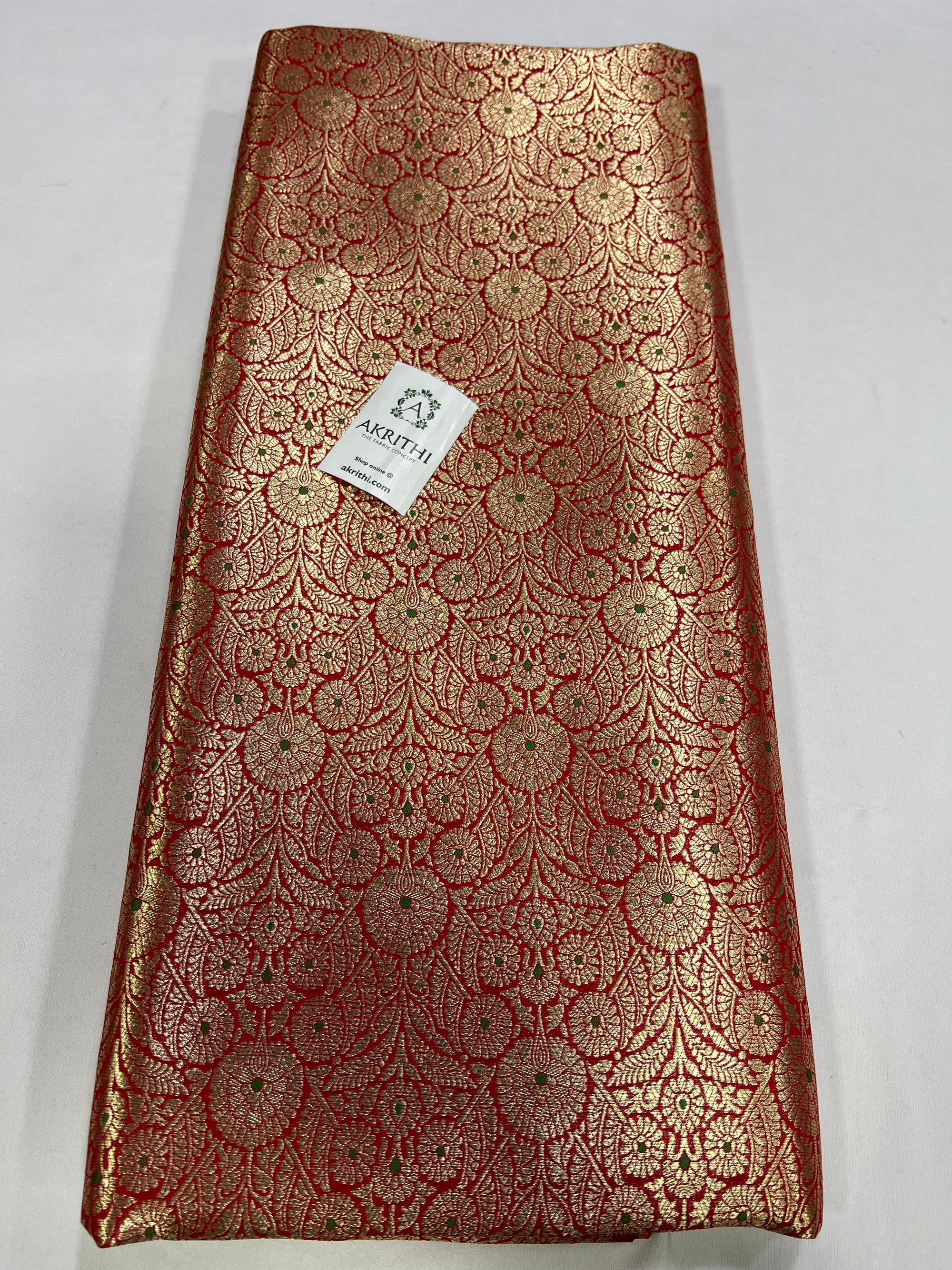 Handloom Banarasi brocade fabric