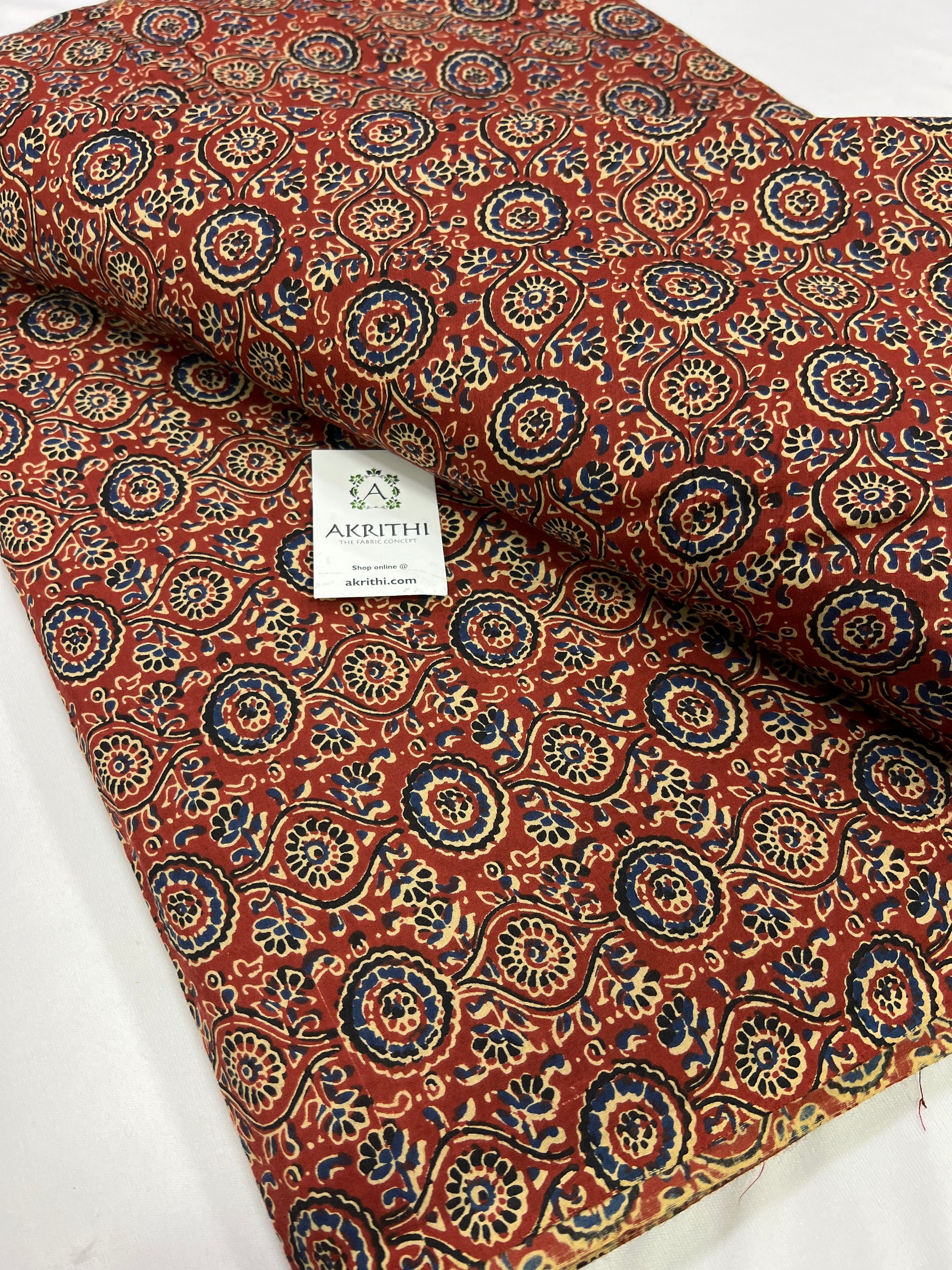 Printed pure cotton fabric