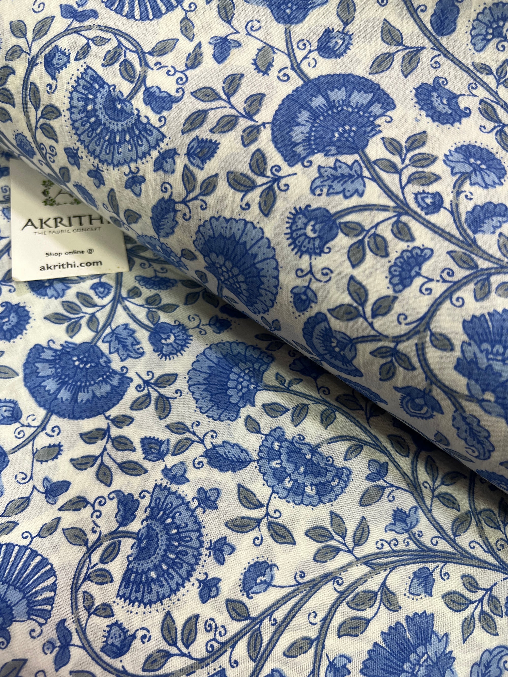 Printed pure cotton fabric