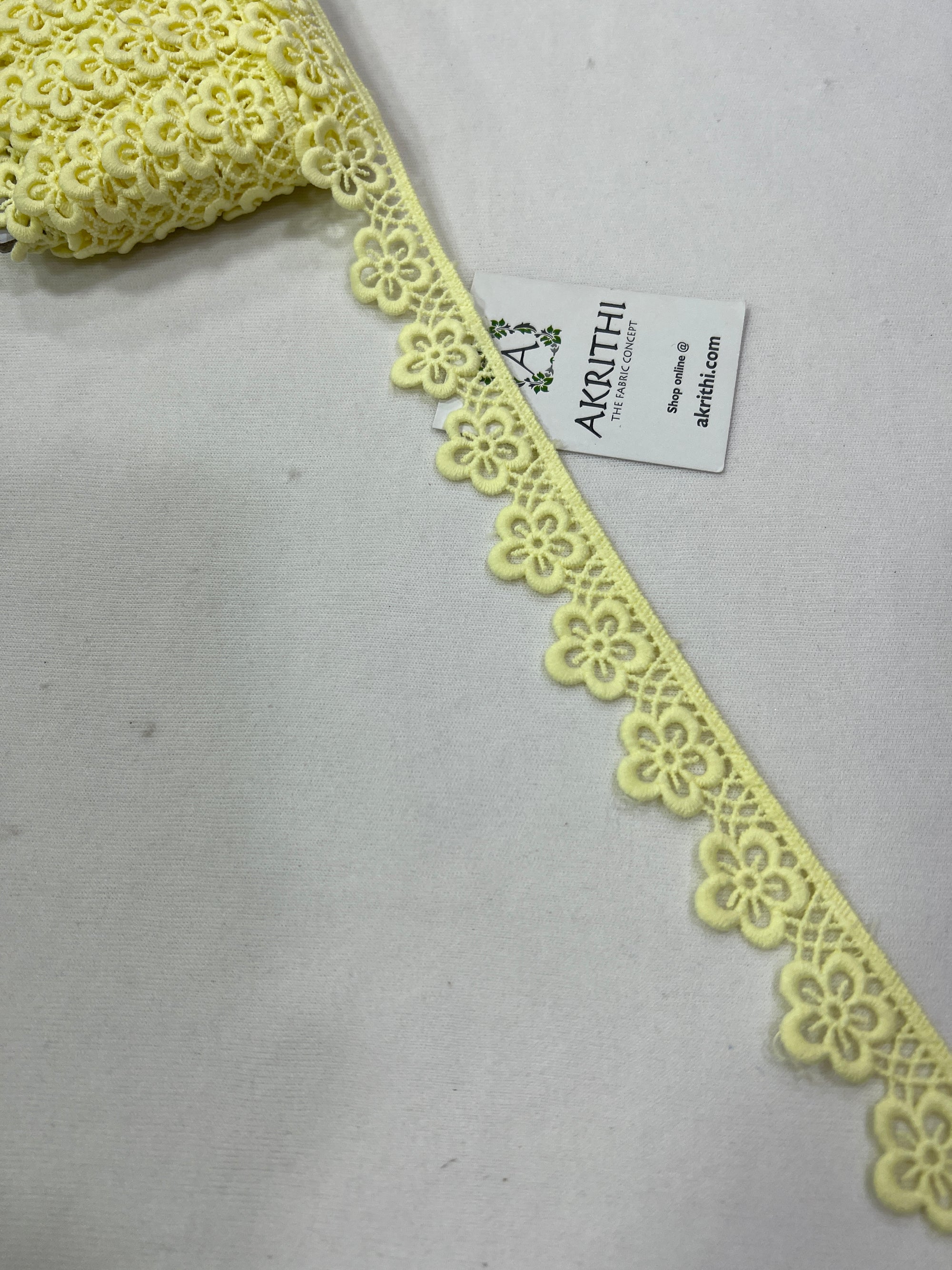 Crochet lace per metre