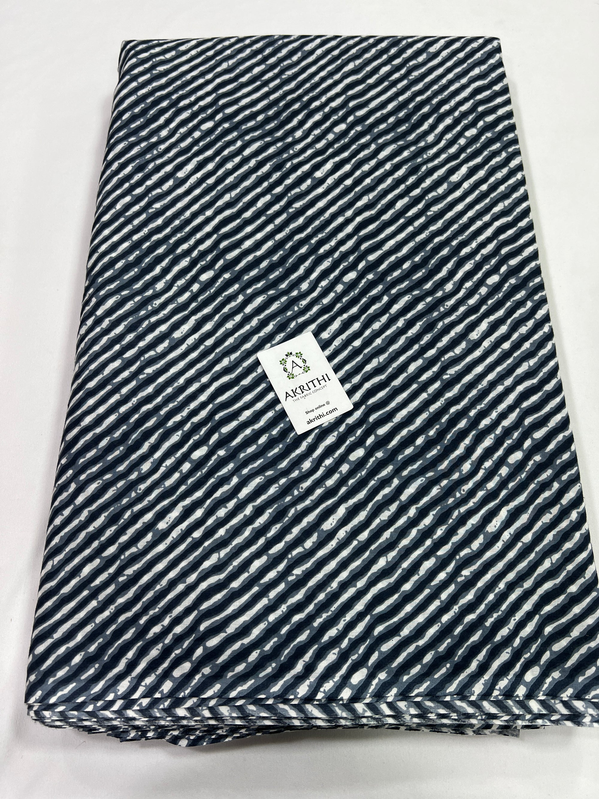 Printed pure cotton fabric