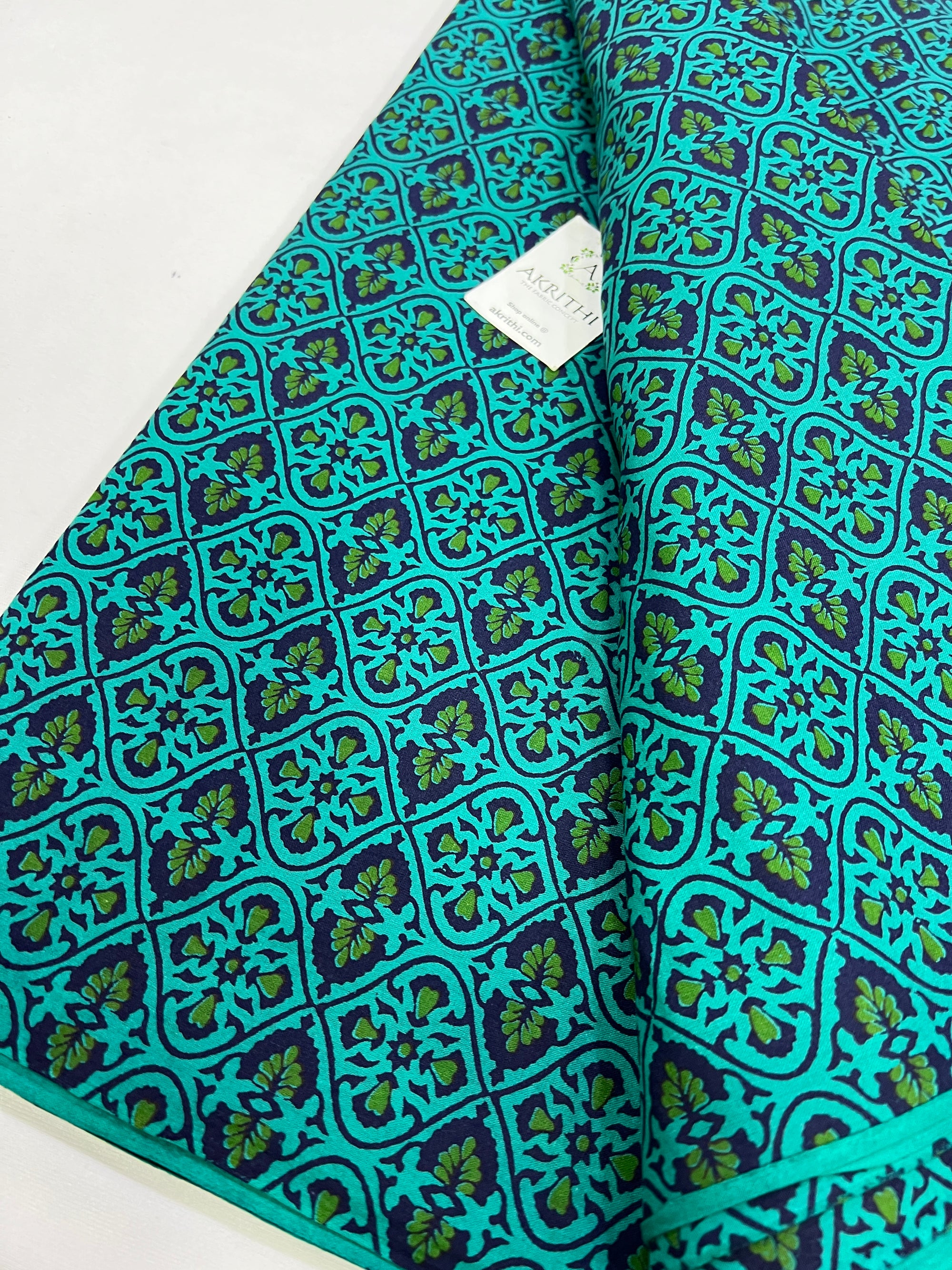 Printed pure cotton fabric
