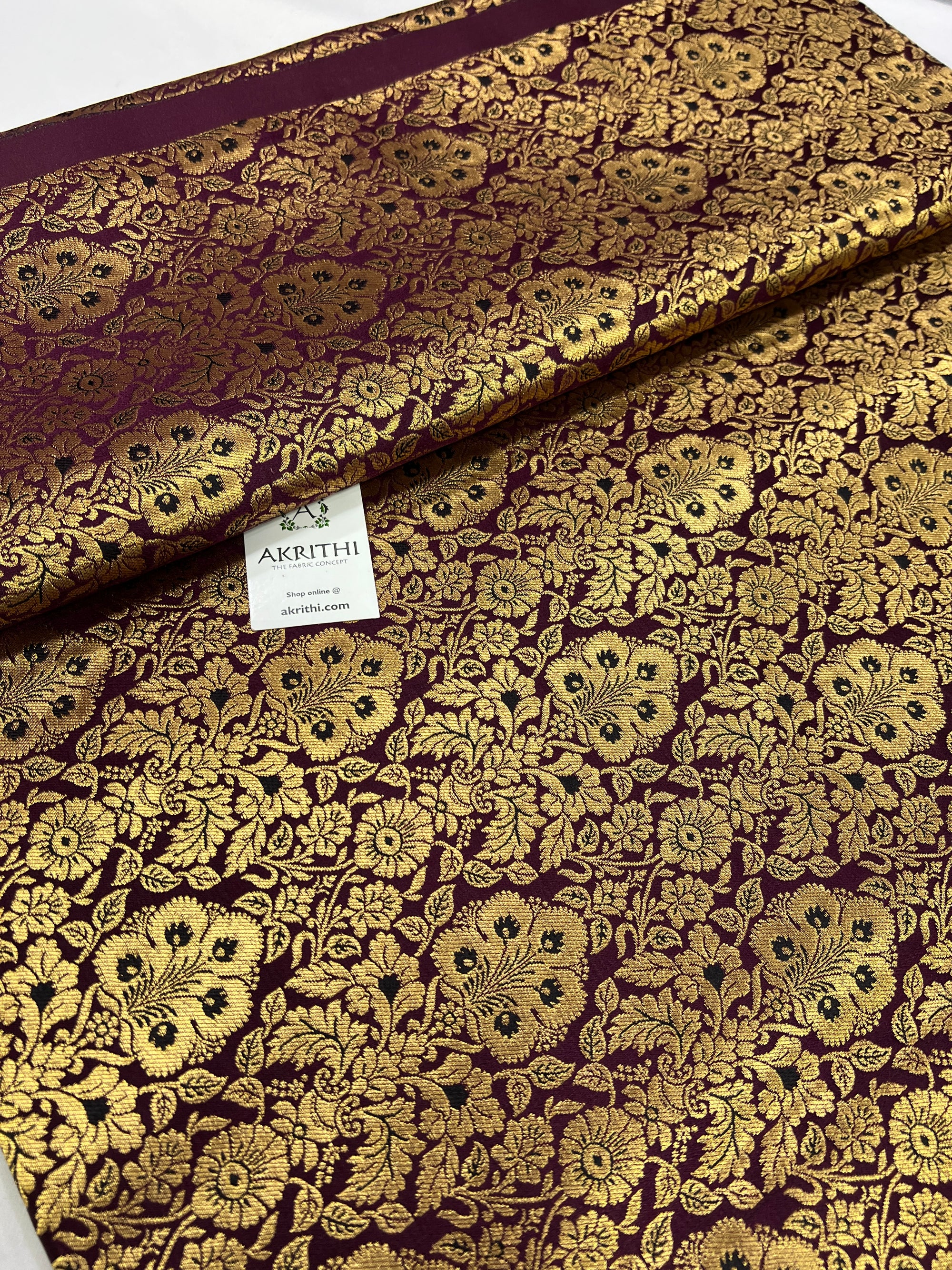 Handloom Banarasi brocade fabric