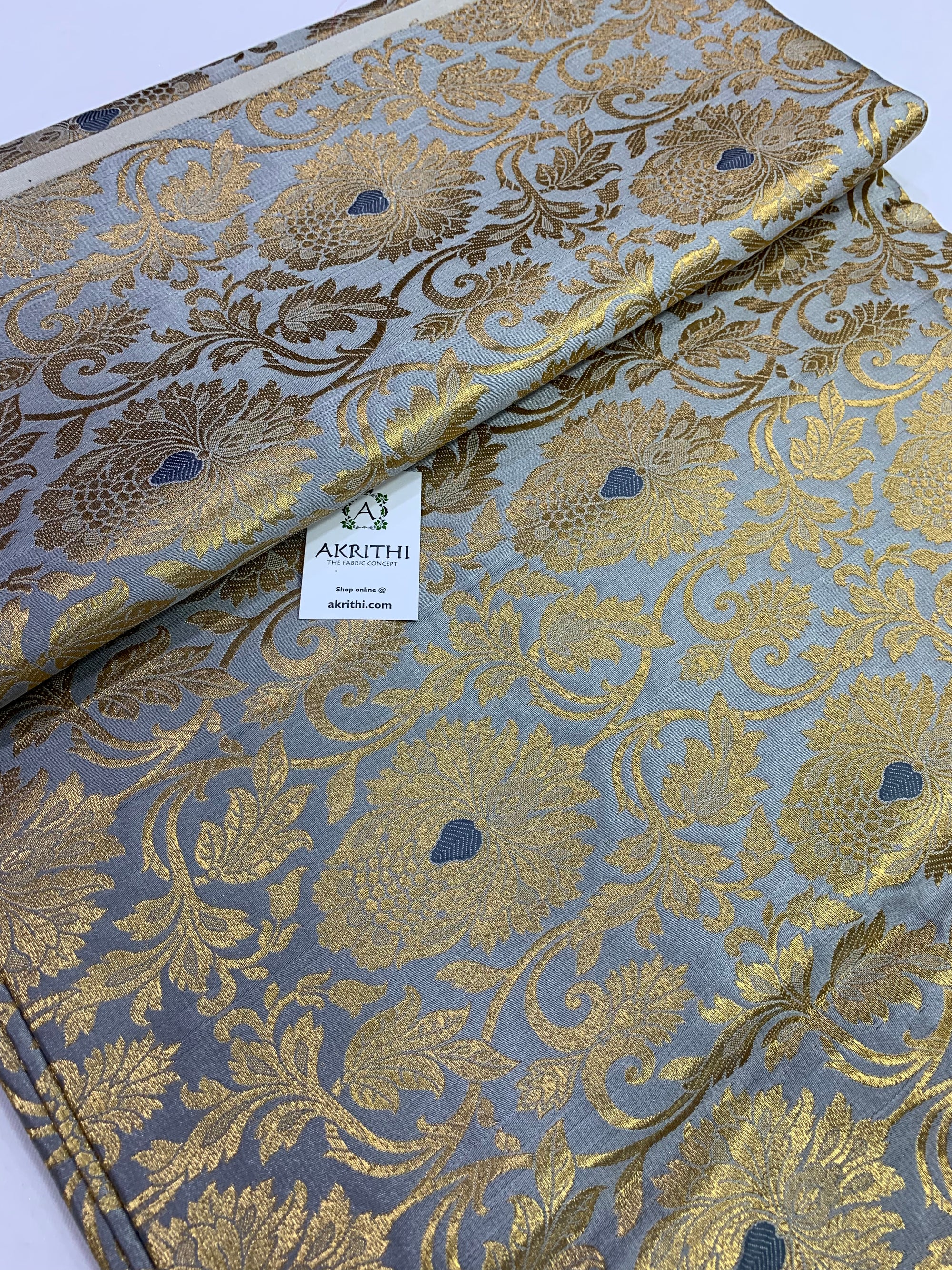Handloom Banarasi brocade fabric
