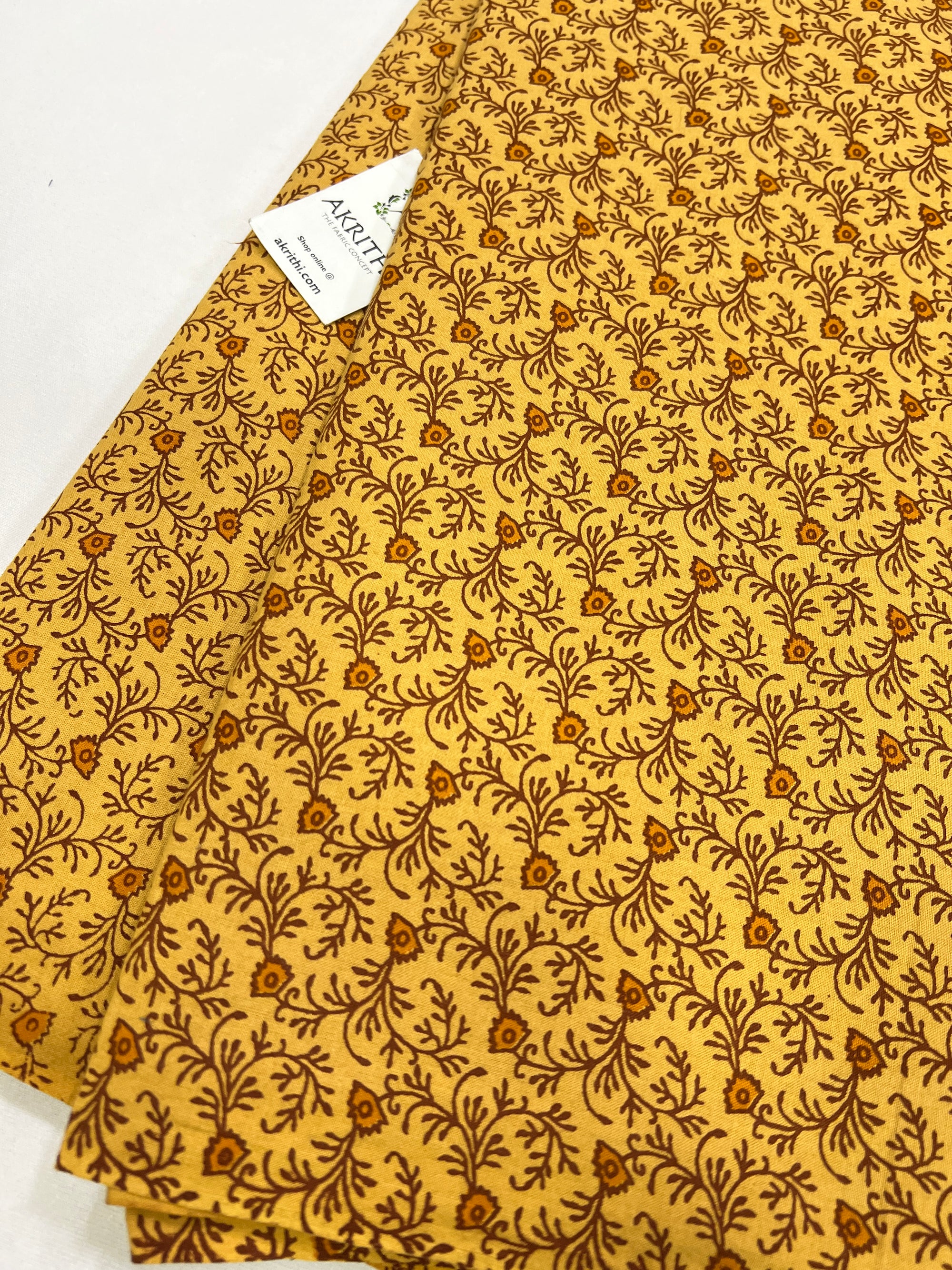 Printed pure cotton fabric