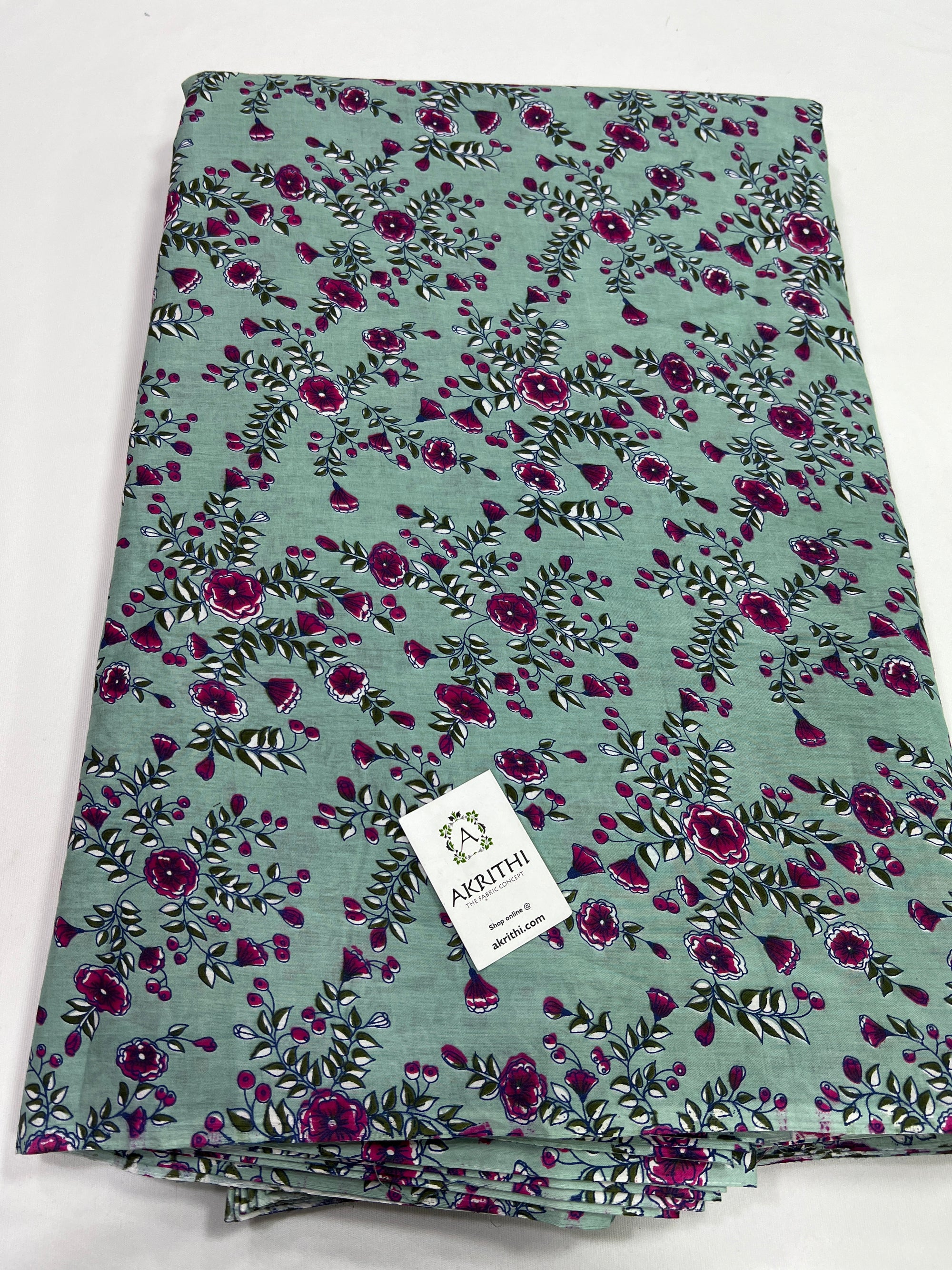 Printed pure cotton fabric