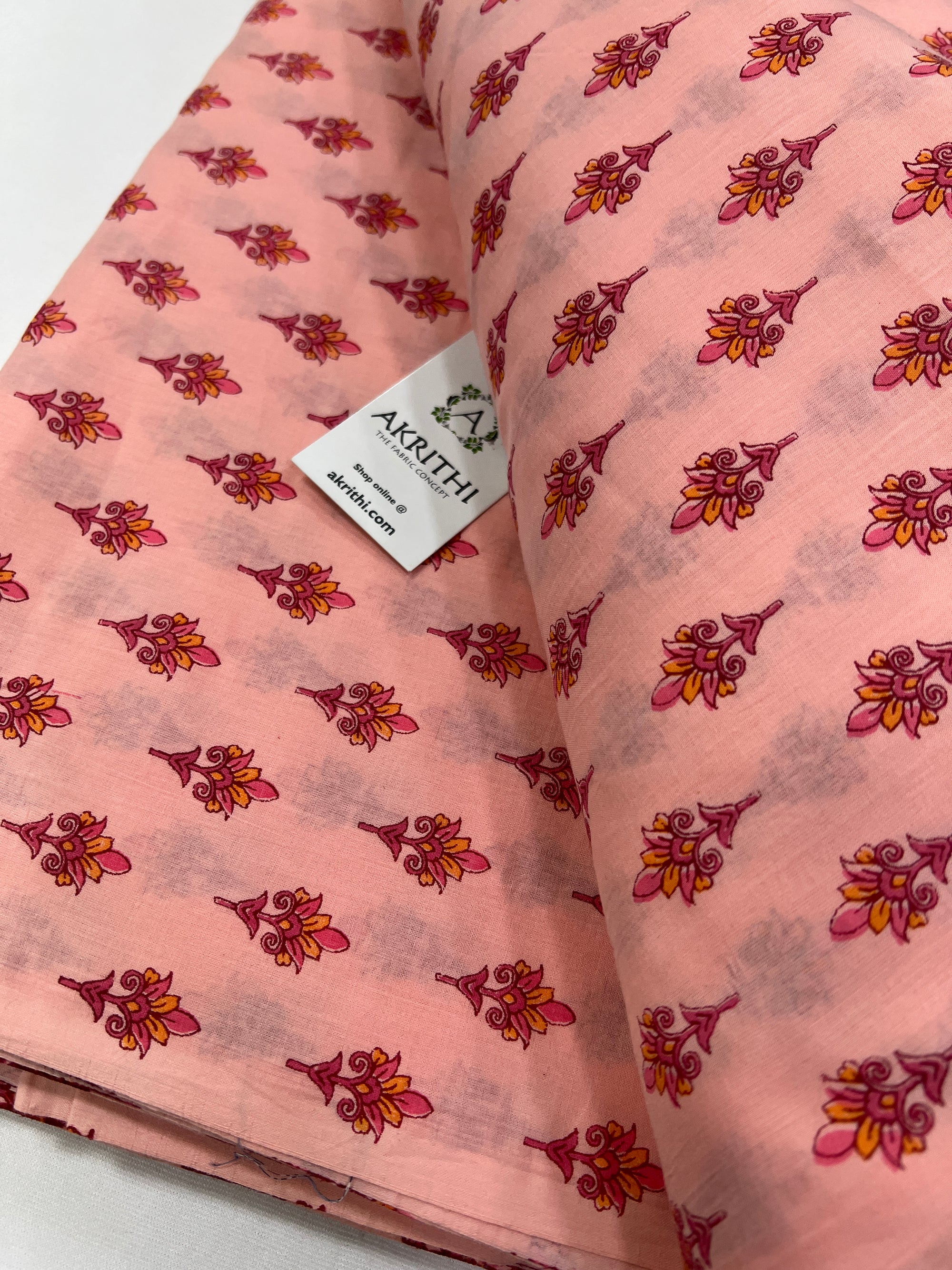 Printed pure cotton fabric