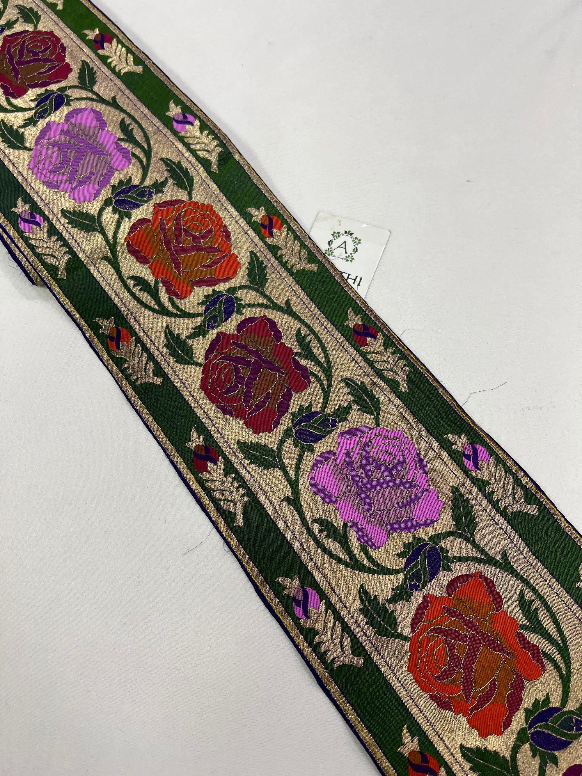 Handloom Banarasi lace 9 metres roll