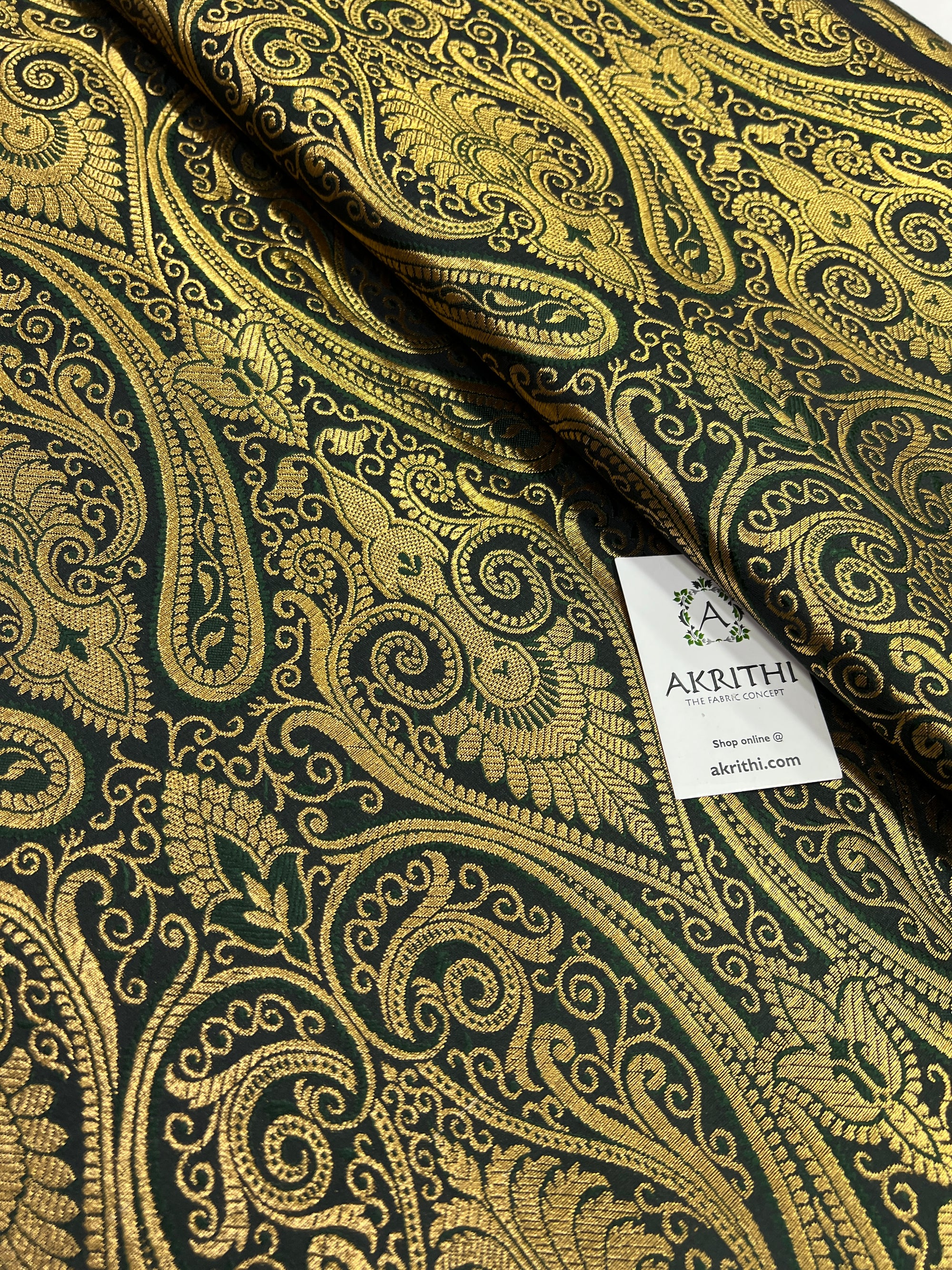 Handloom Banarasi brocade fabric