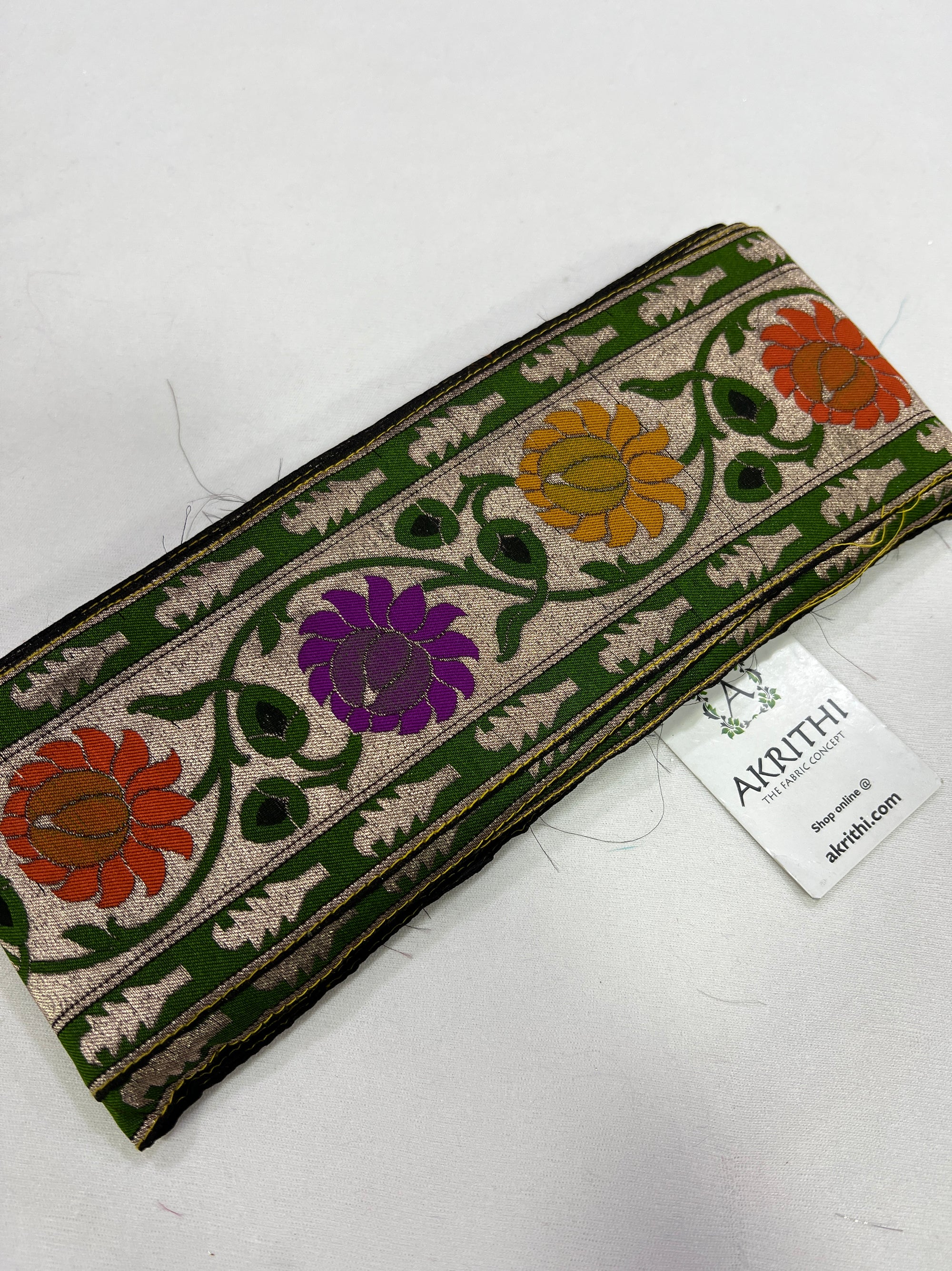 Handloom Banarasi lace 9 metres roll