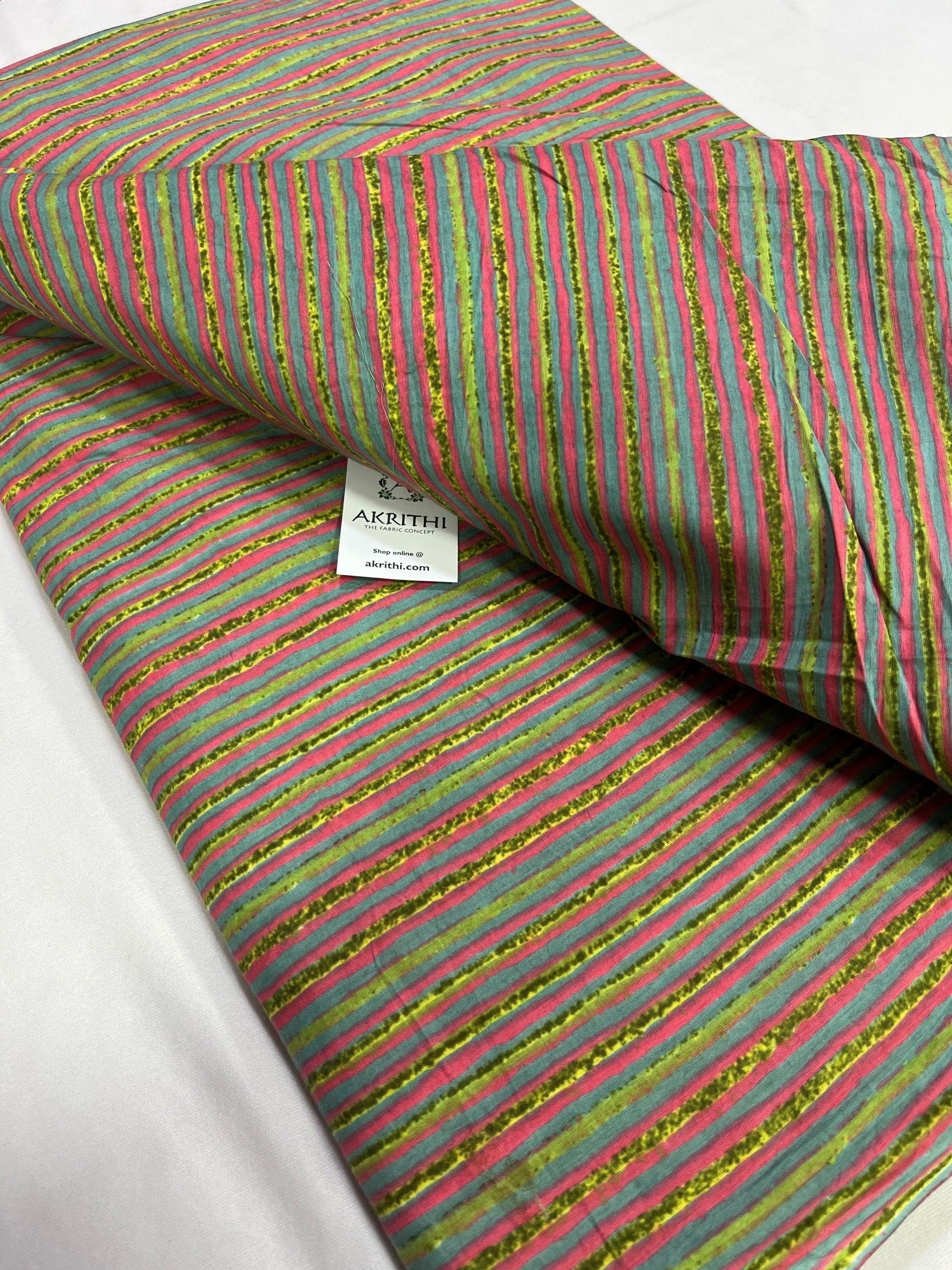 Printed pure cotton fabric
