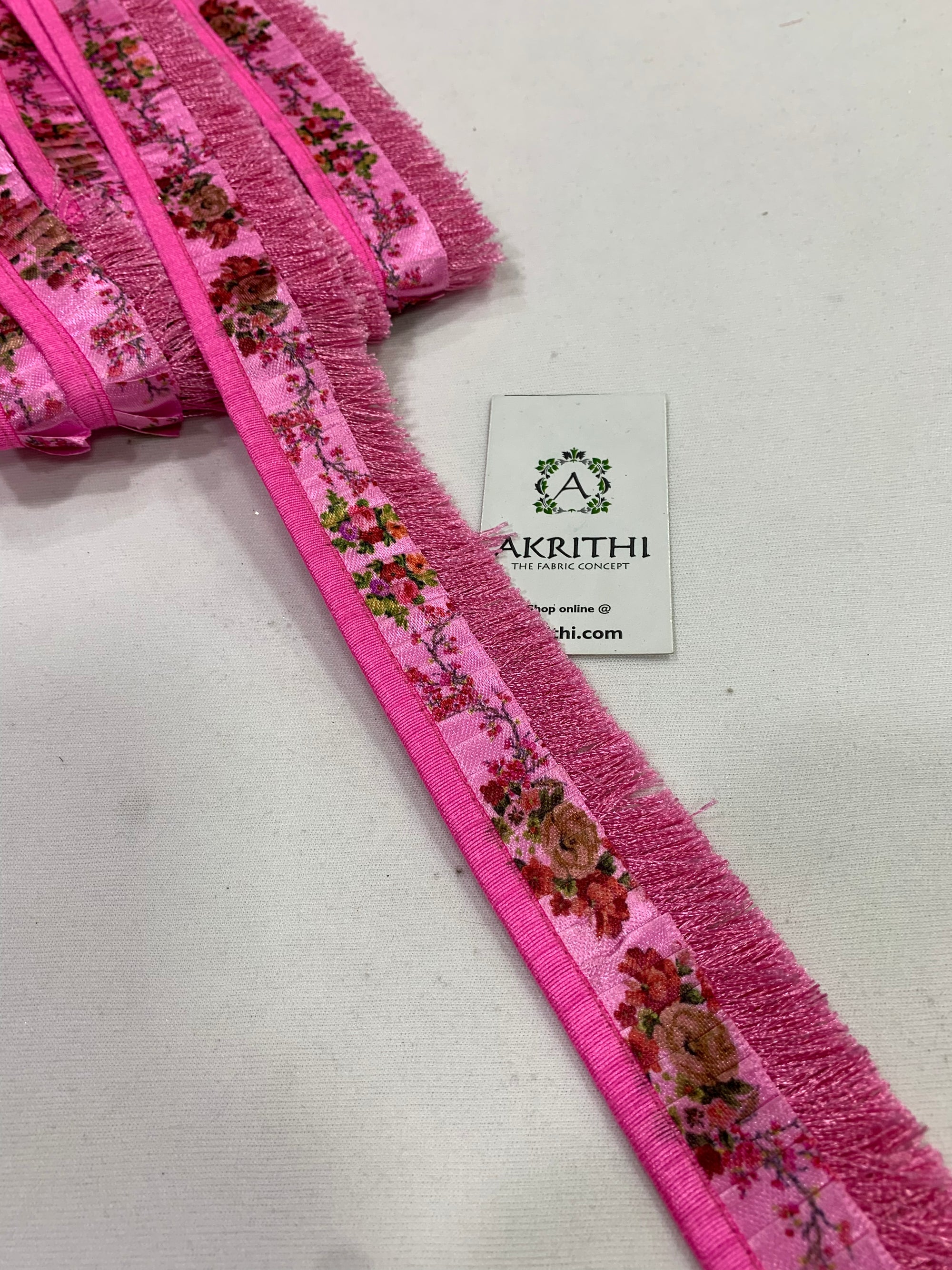 Embroidered lace 9 metres roll