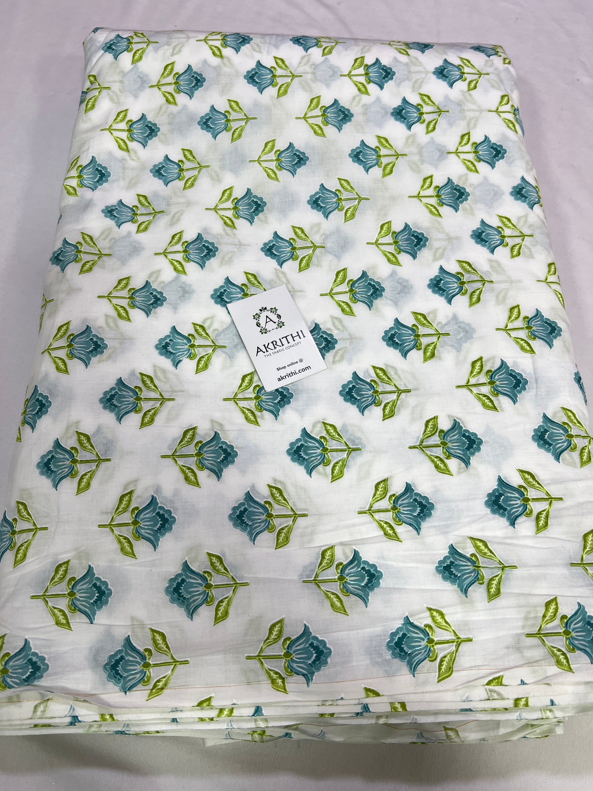 Printed pure cotton fabric