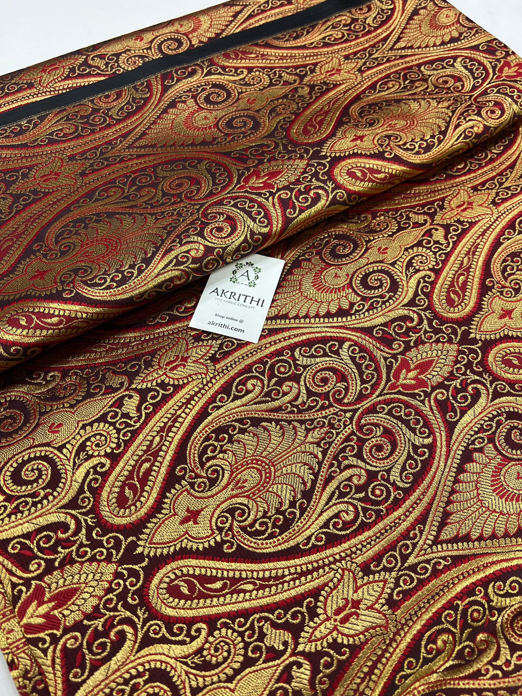 Handloom Banarasi brocade fabric