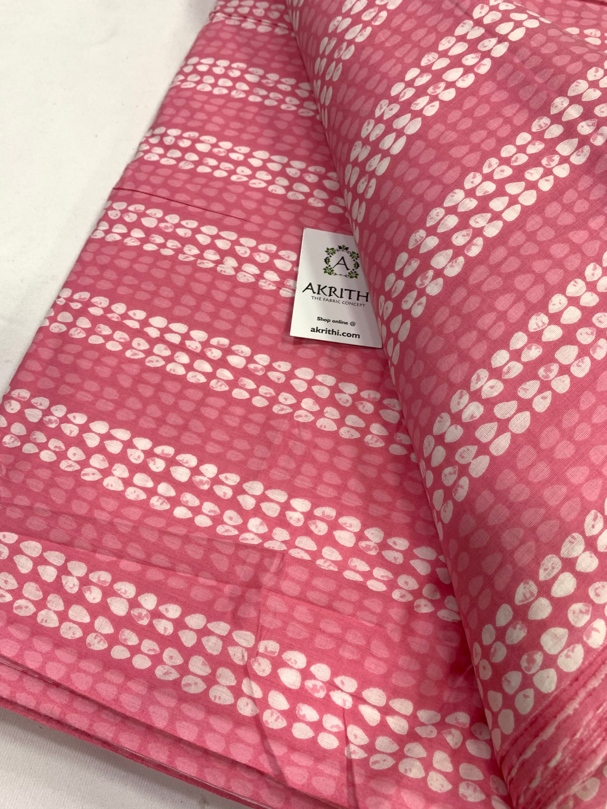 Printed pure cotton fabric