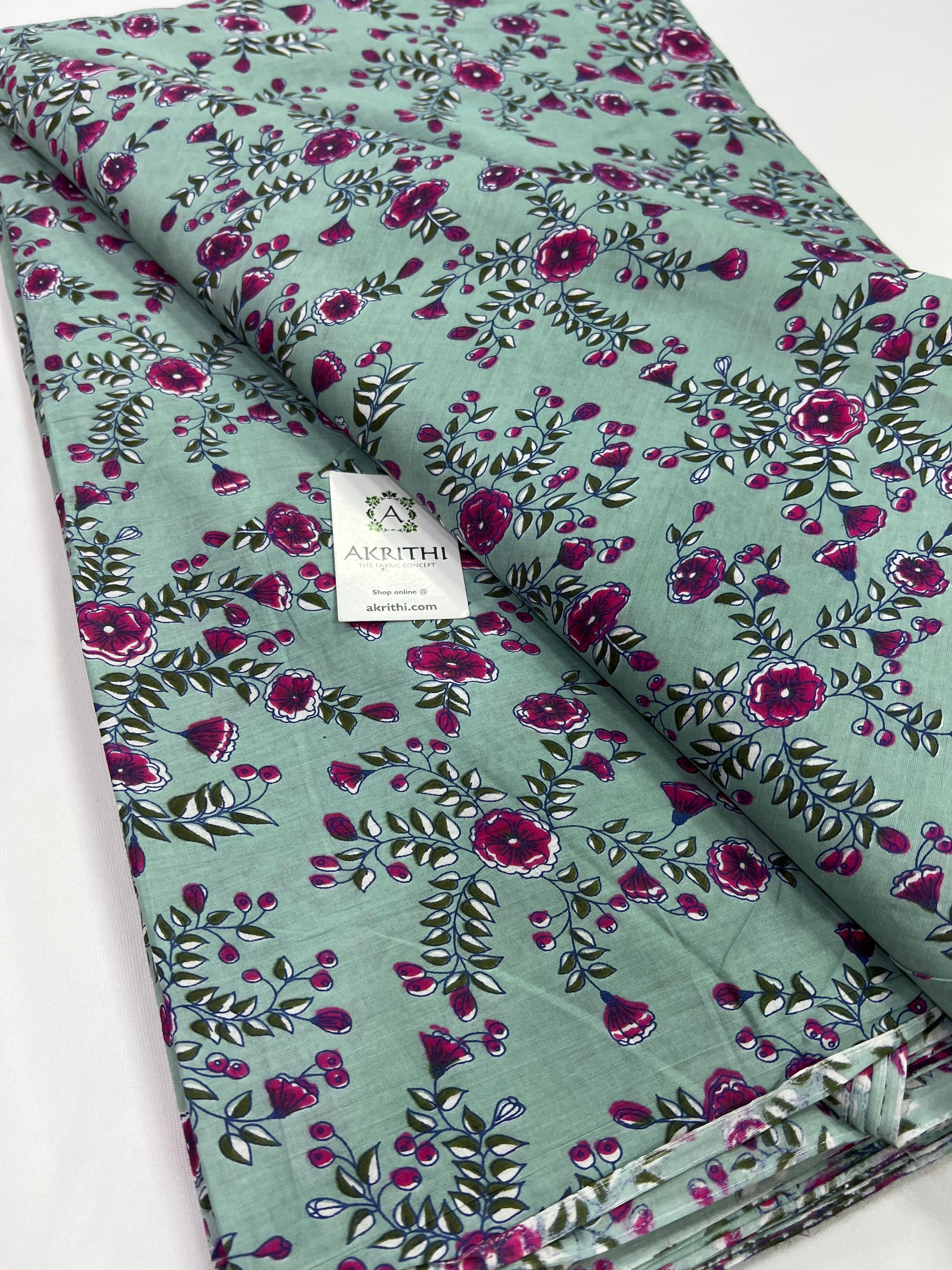 Printed pure cotton fabric