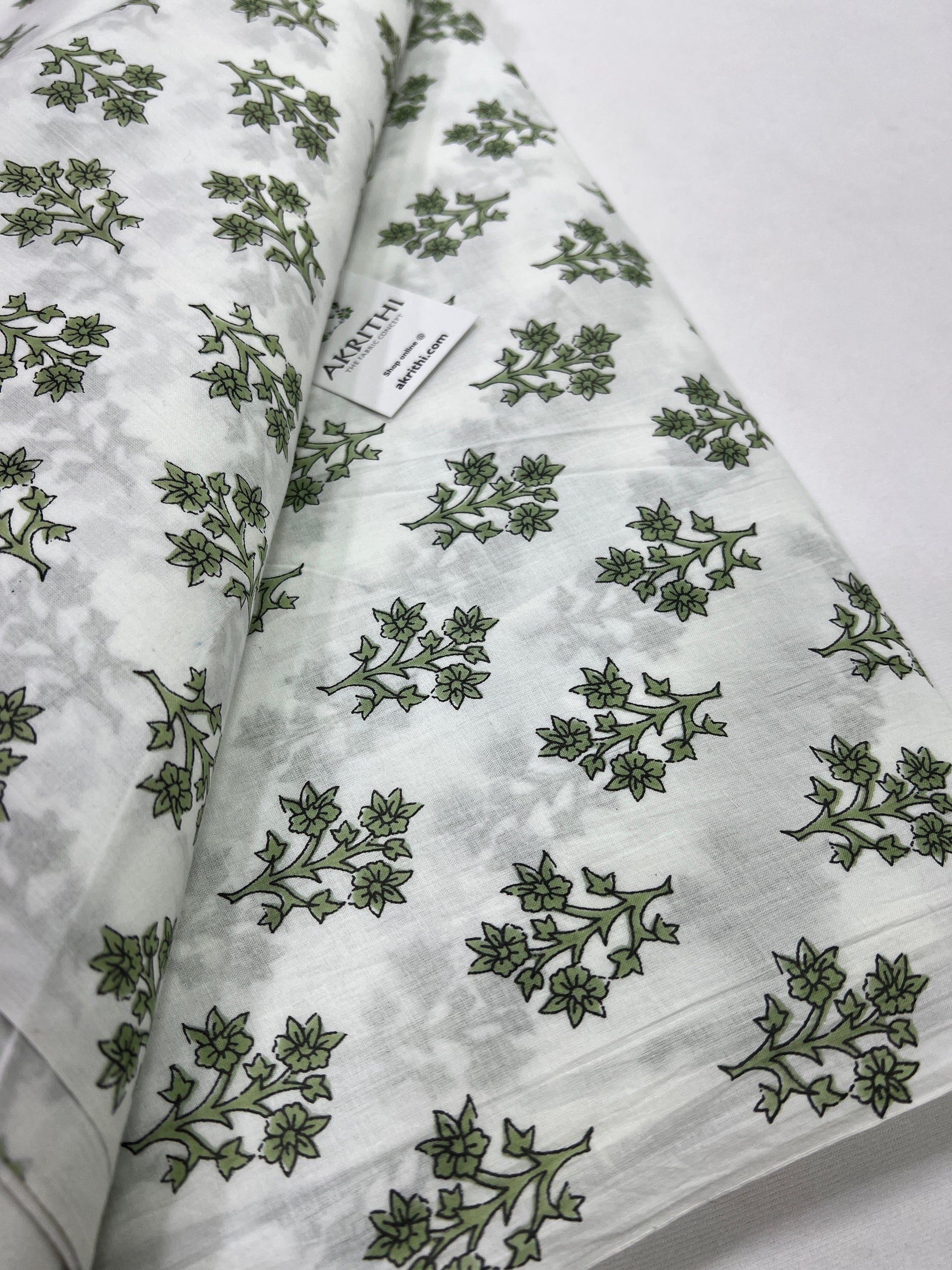 Printed pure cotton fabric