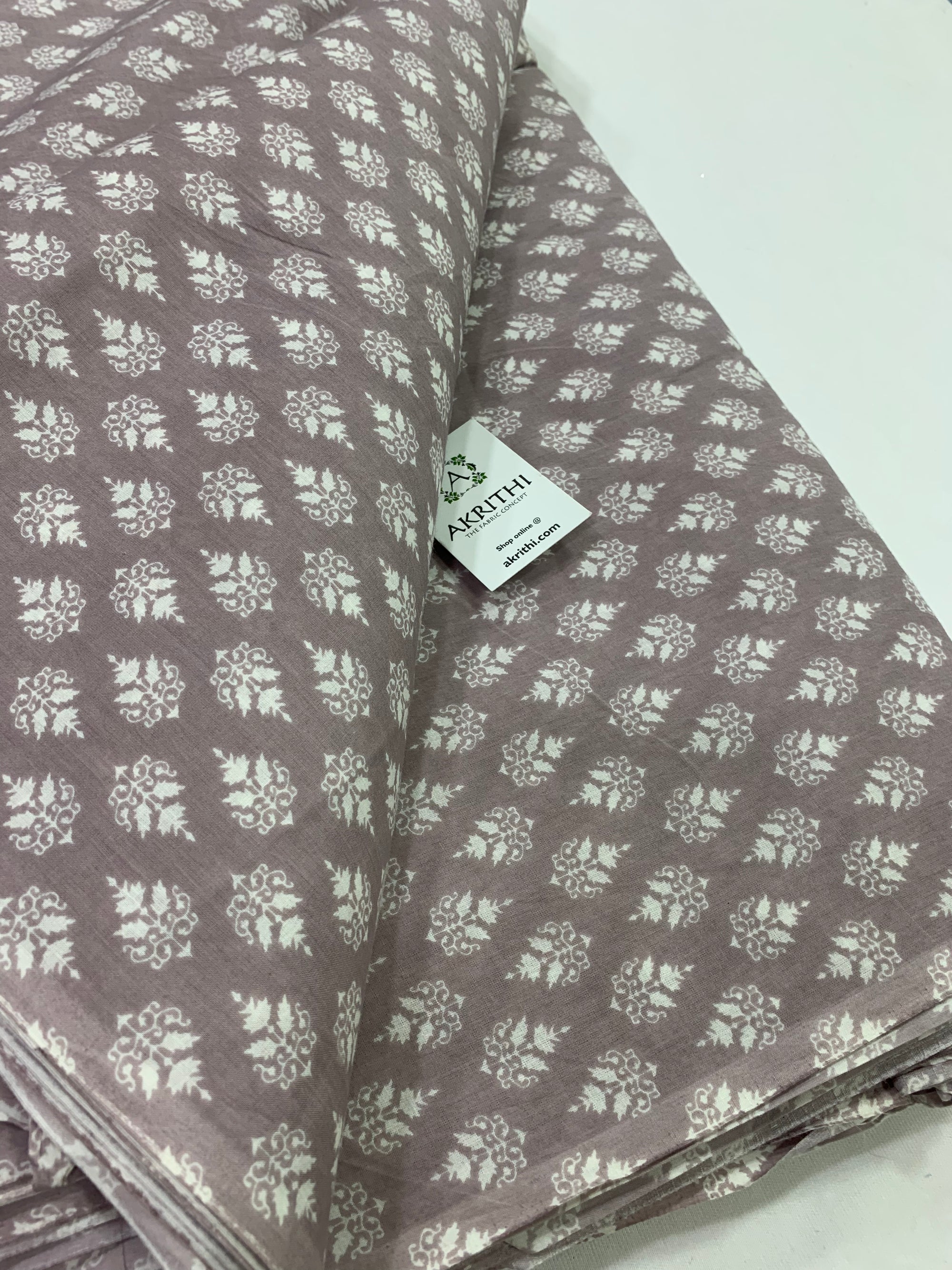 Printed pure cotton fabric