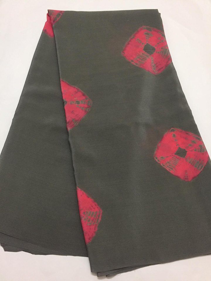 Bandhani pure silk crepe saree with crepe blouse