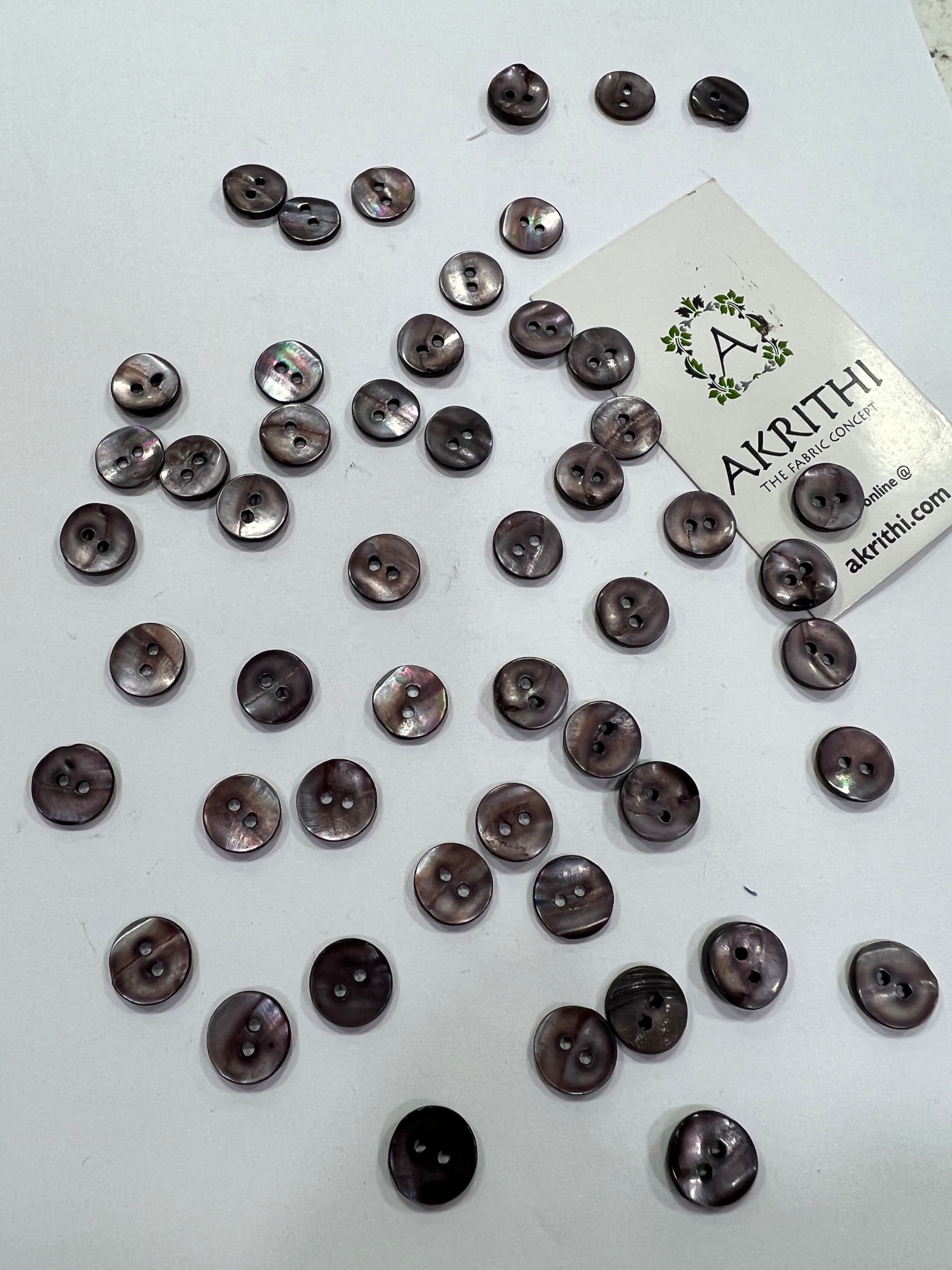 Button 10 piece