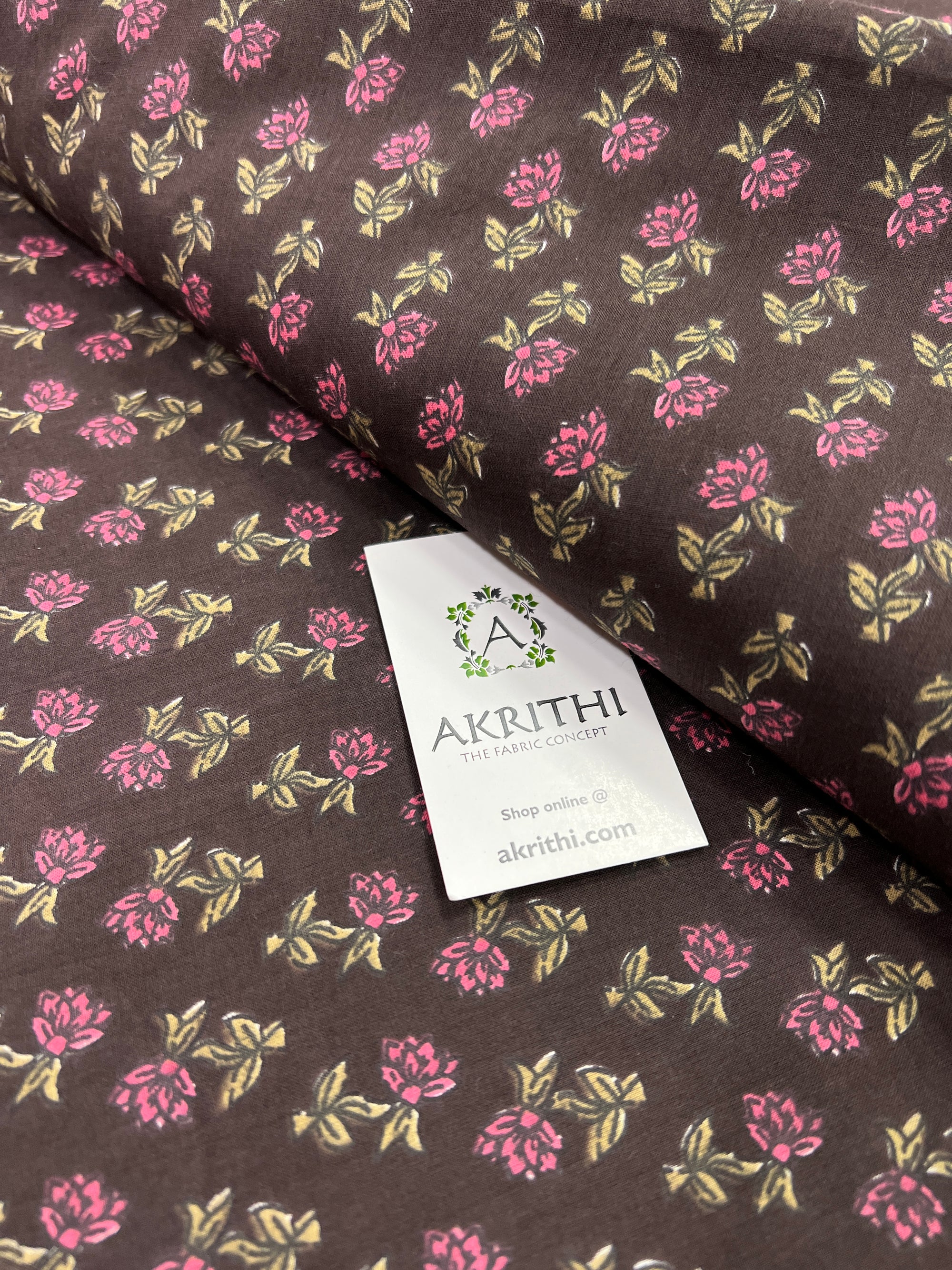 Printed pure cotton fabric