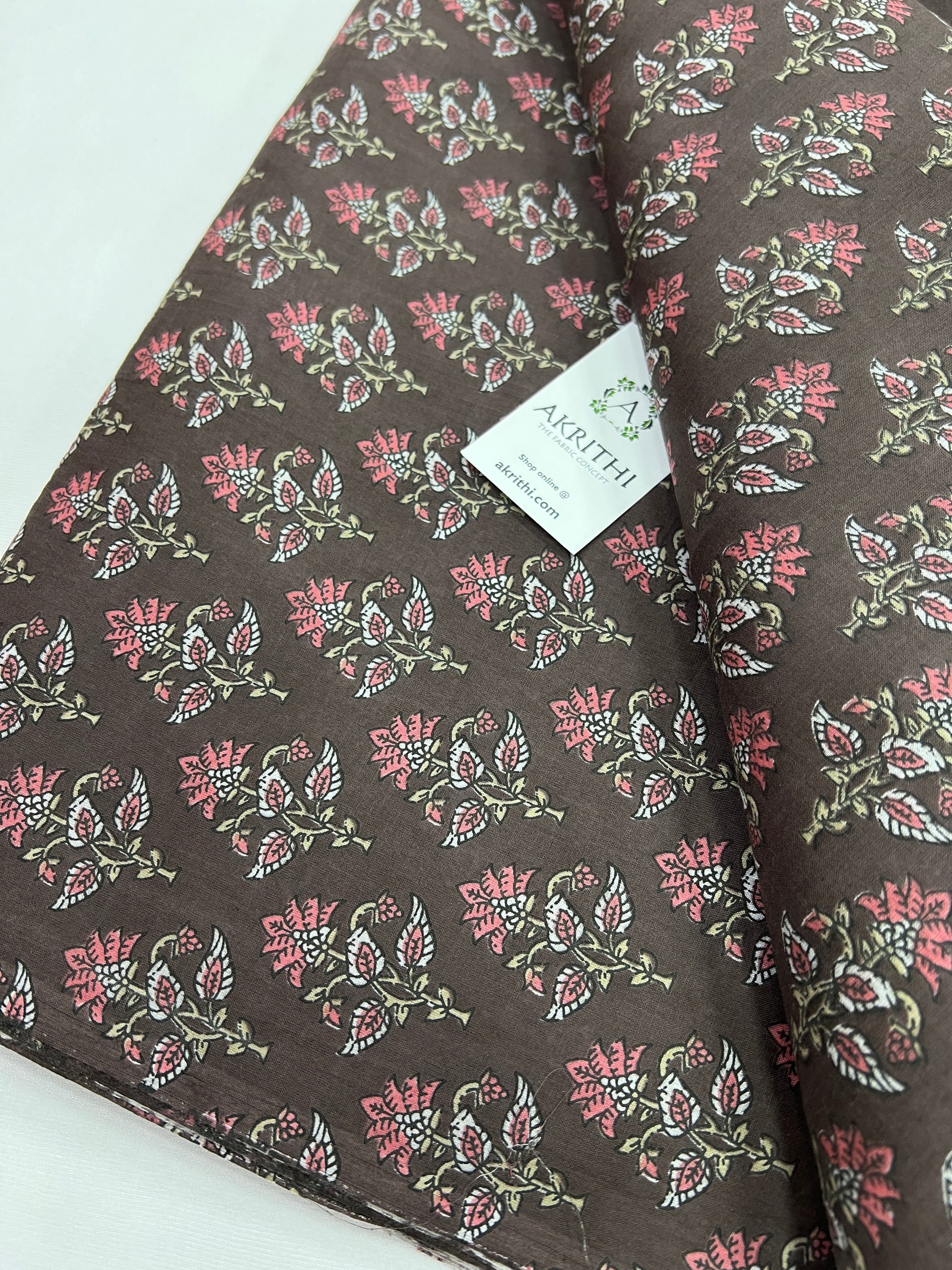 Printed pure cotton fabric
