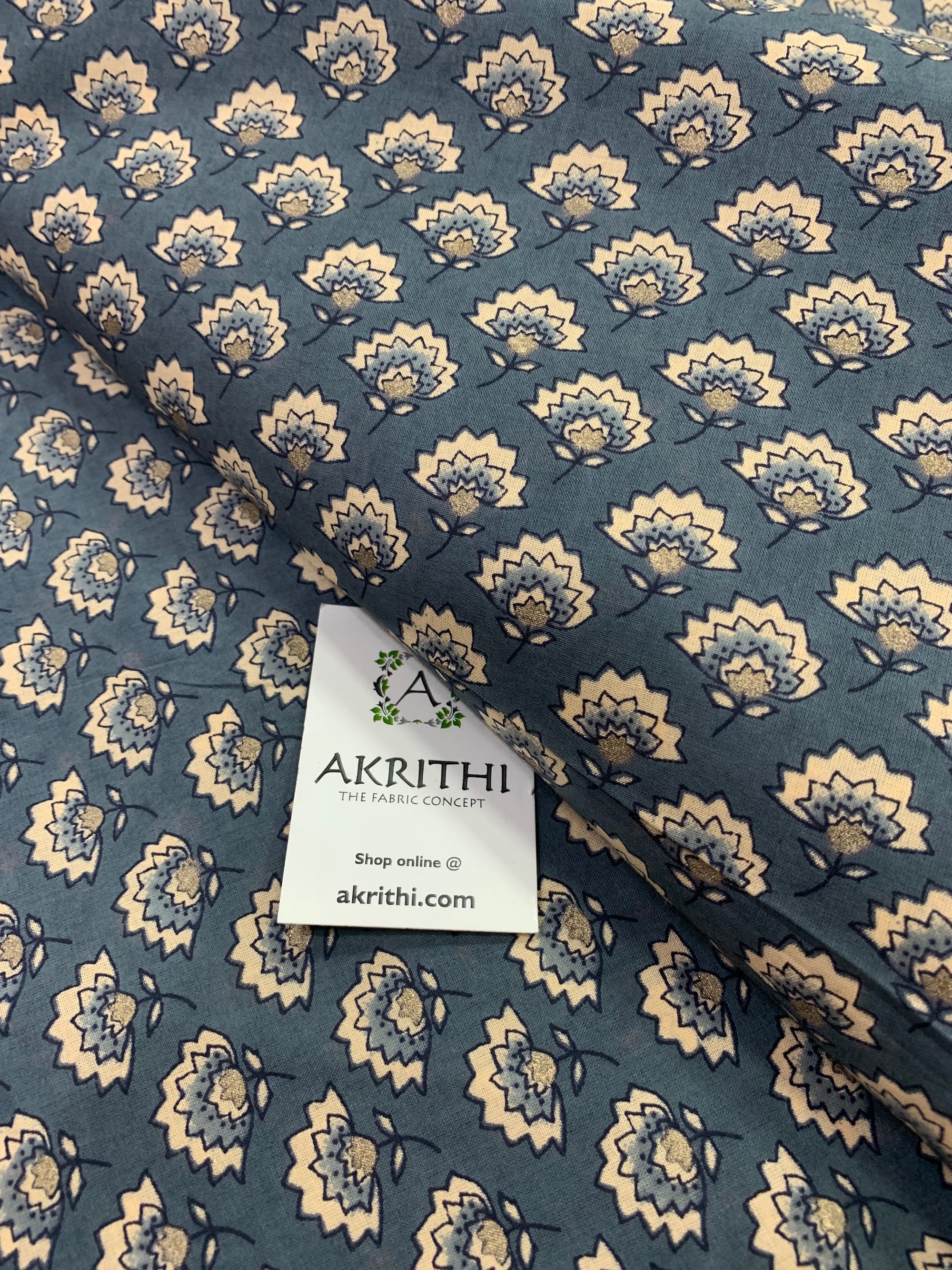 Printed pure cotton fabric