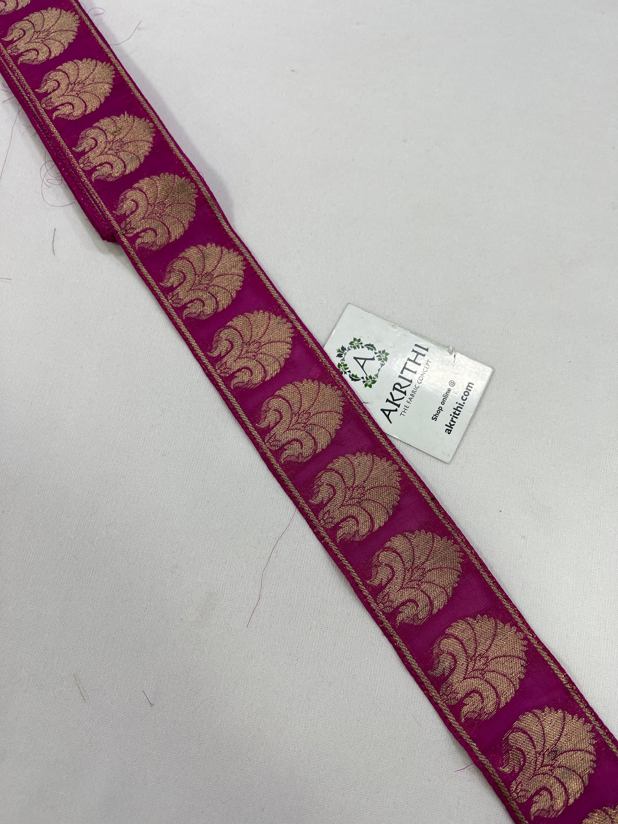 Handloom Banarasi lace 5 metres roll