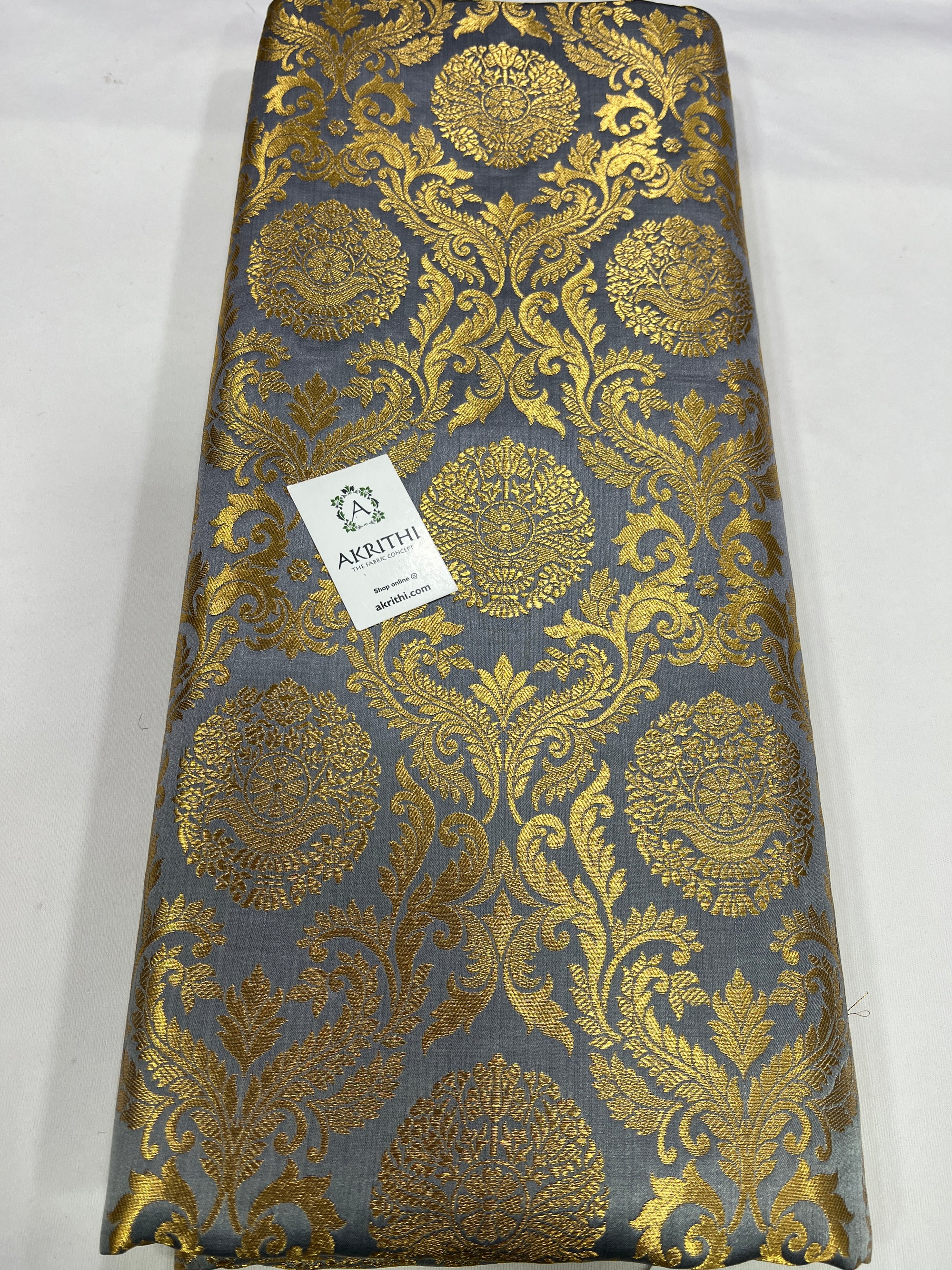 Handloom Banarasi brocade fabric
