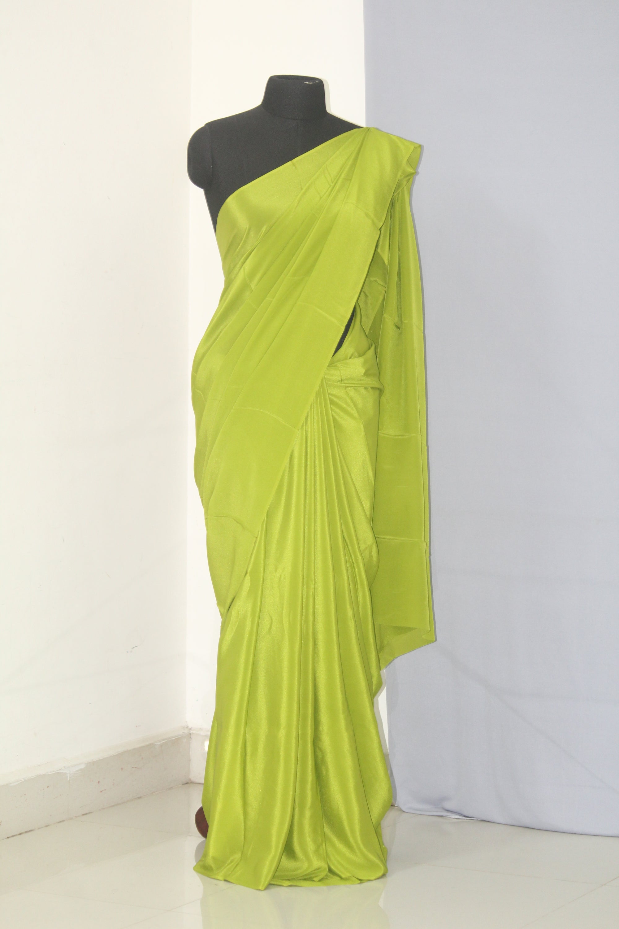 Pure silk crepe saree