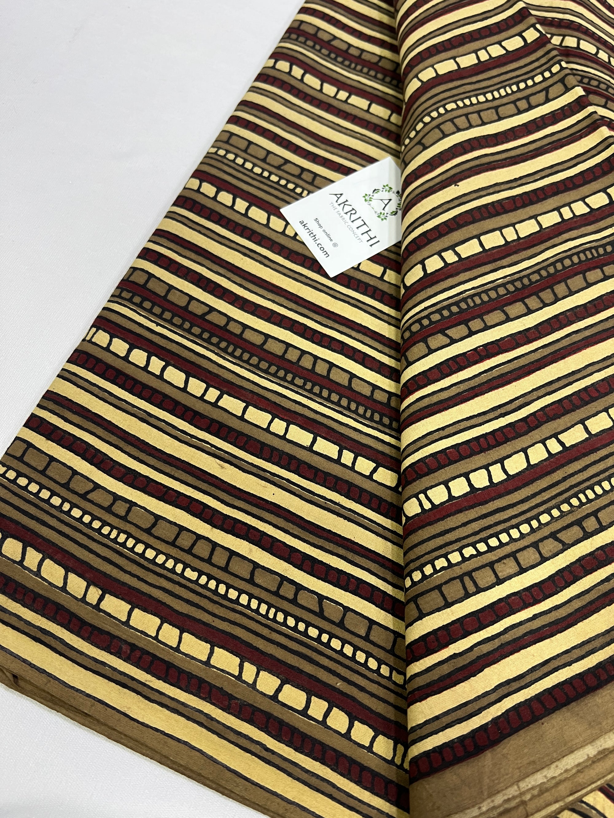 Printed pure cotton fabric