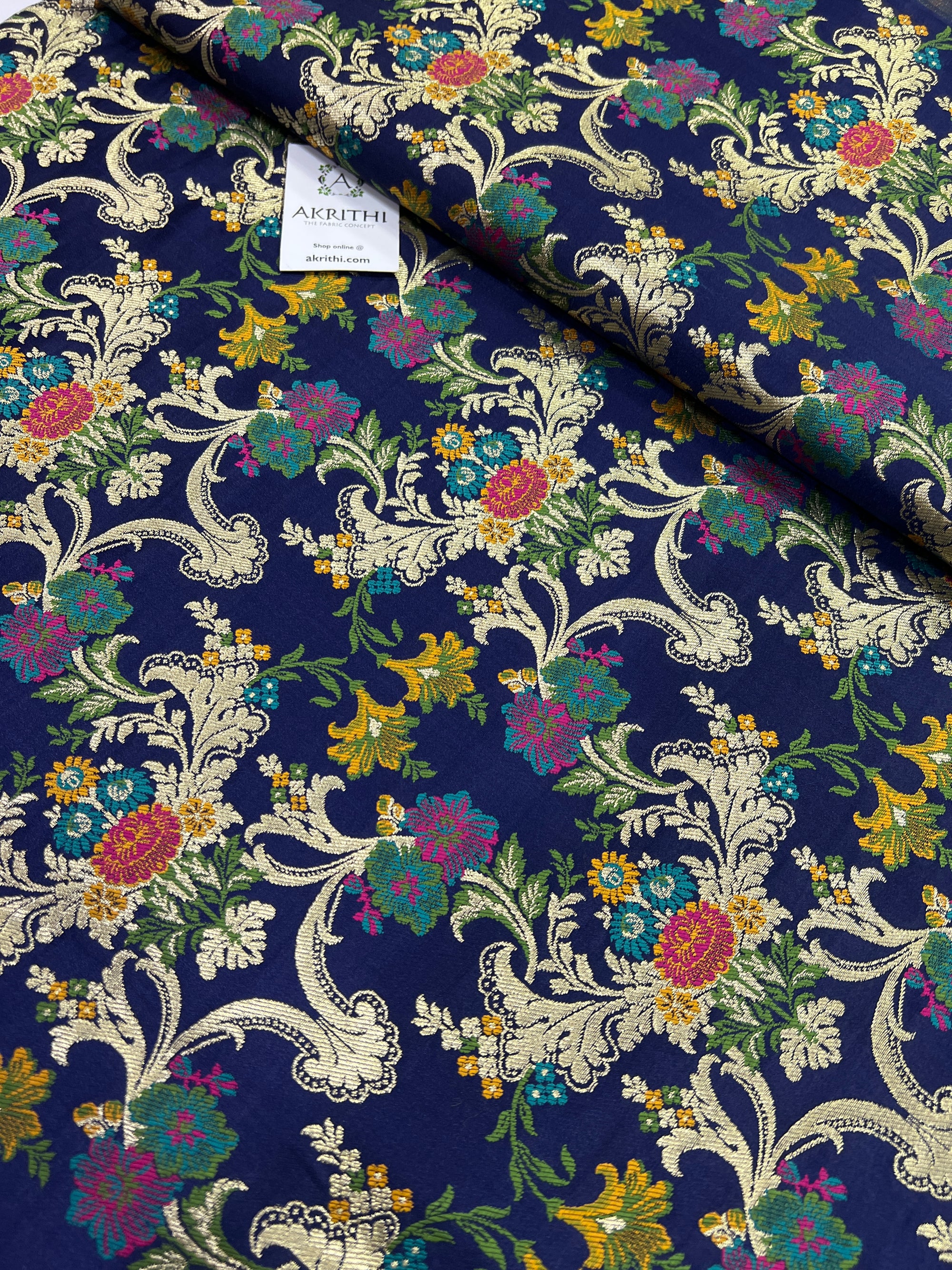 Banarasi kimkhab fabric