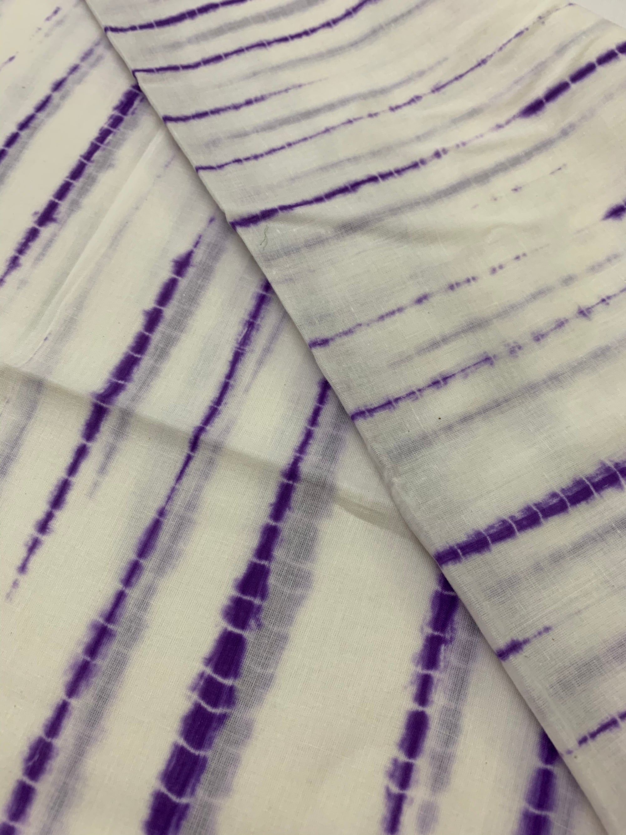 Tie and dye mul cotton fabric