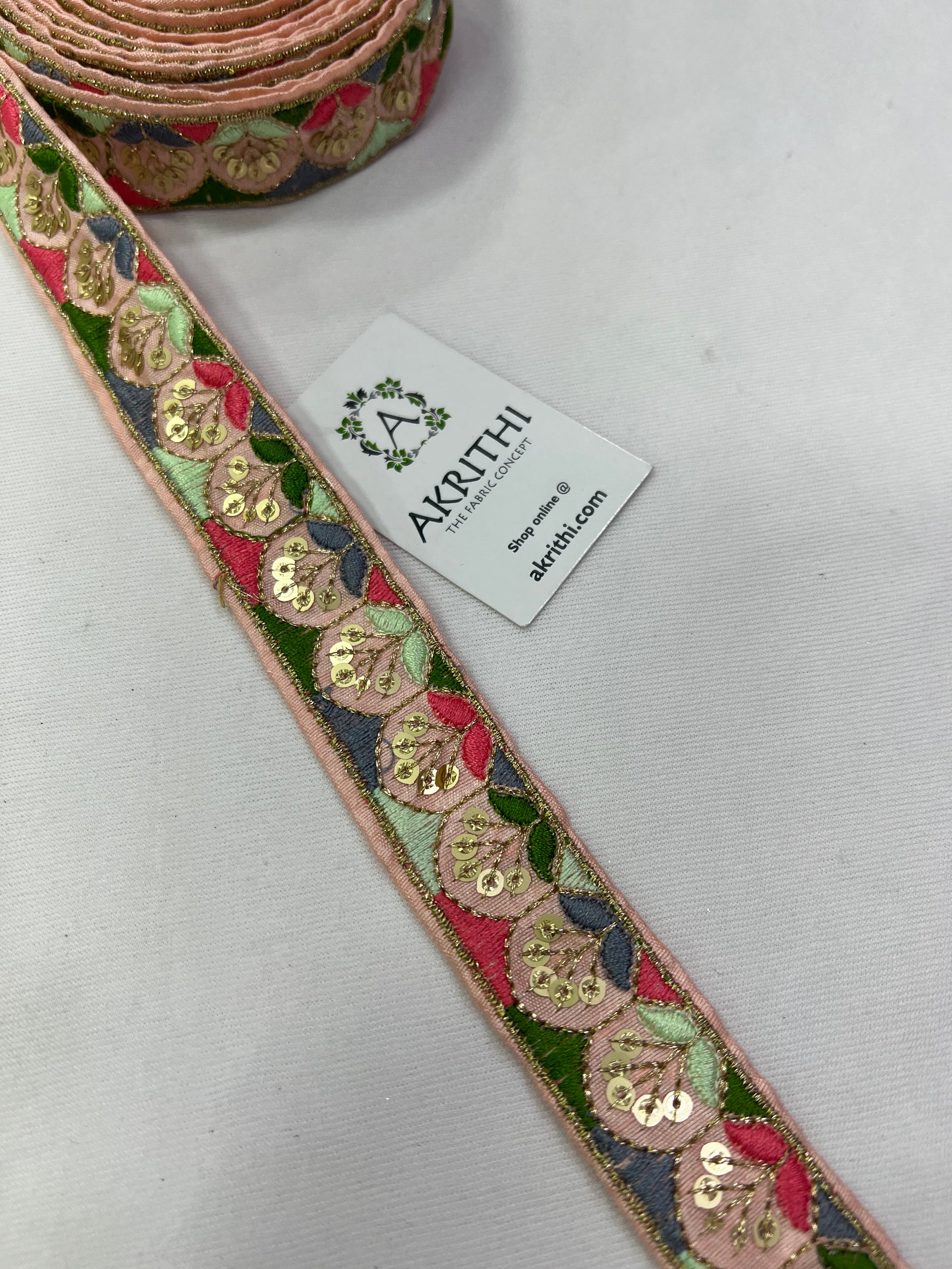 Embroidered lace 9 metres roll