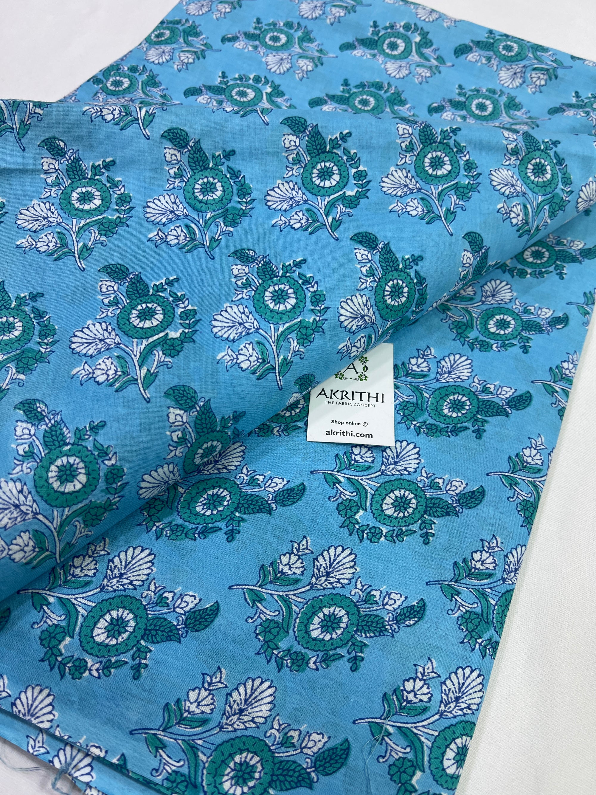 Printed pure cotton fabric