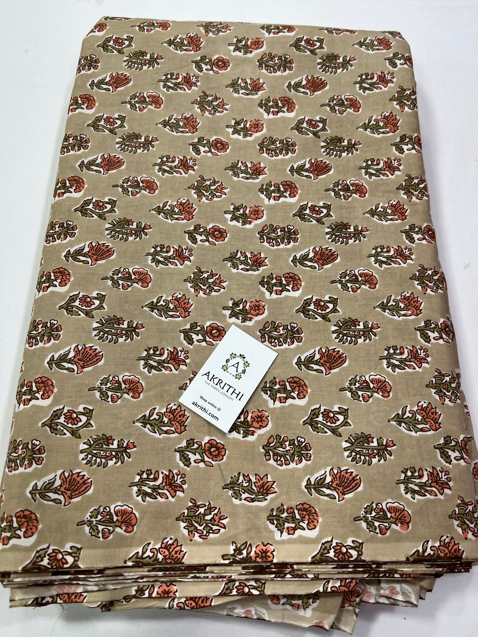 Printed pure cotton fabric