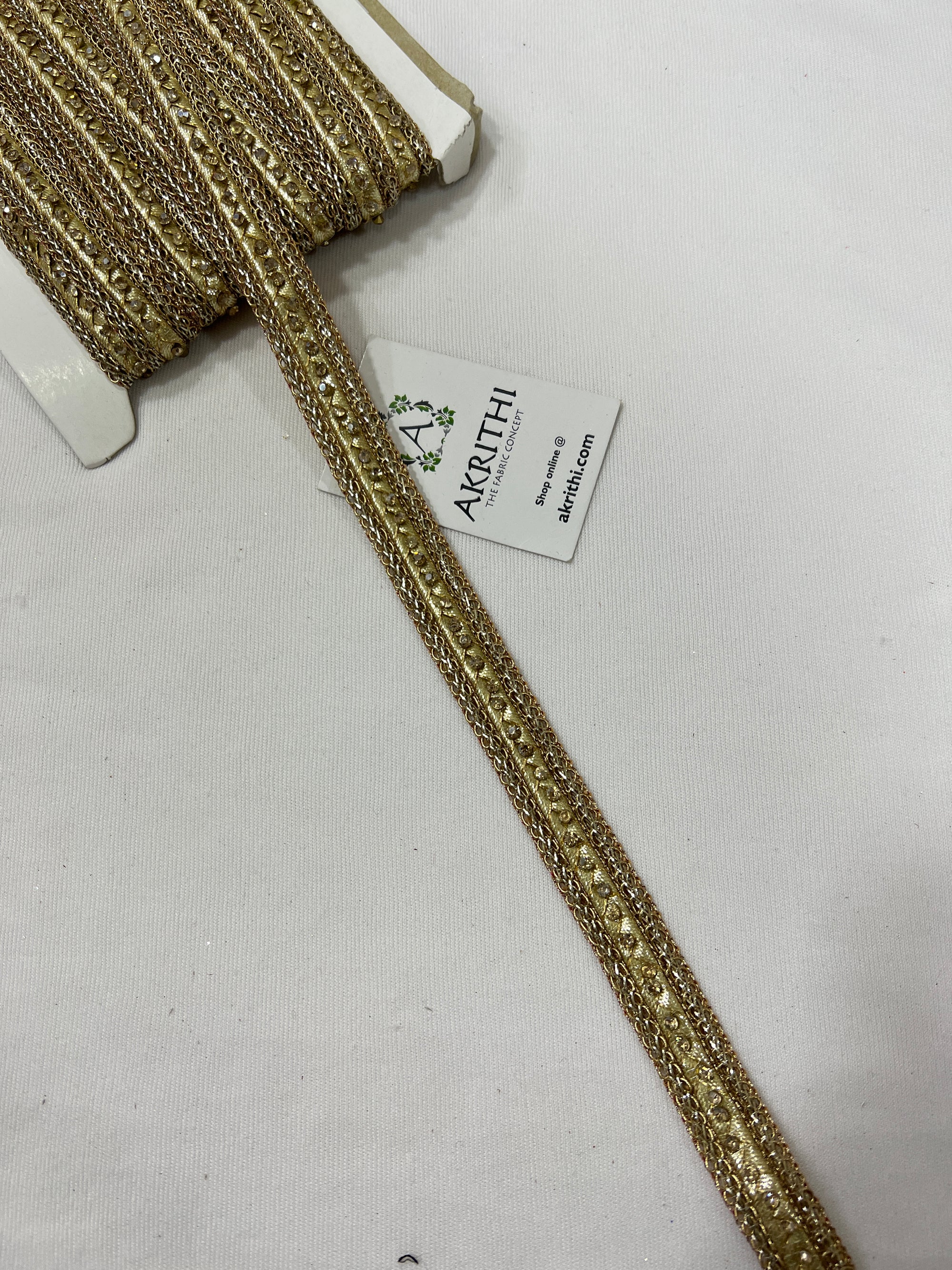 Embroidered lace 9 metres roll