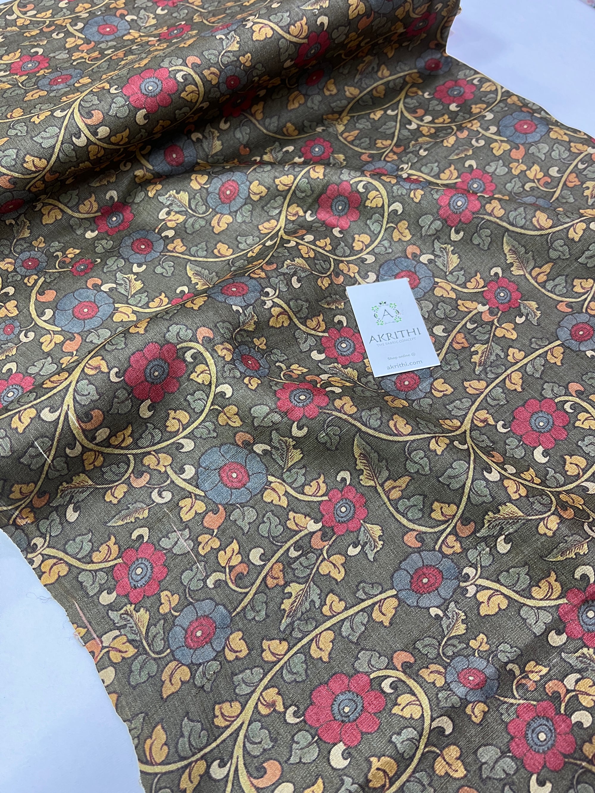 Digital Printed handloom pure tussar silk fabric